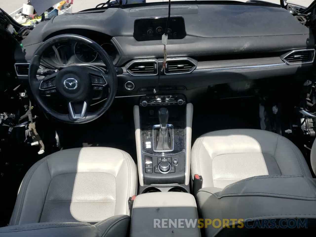 8 Photograph of a damaged car JM3KFADM9L0767772 MAZDA CX-5 2020