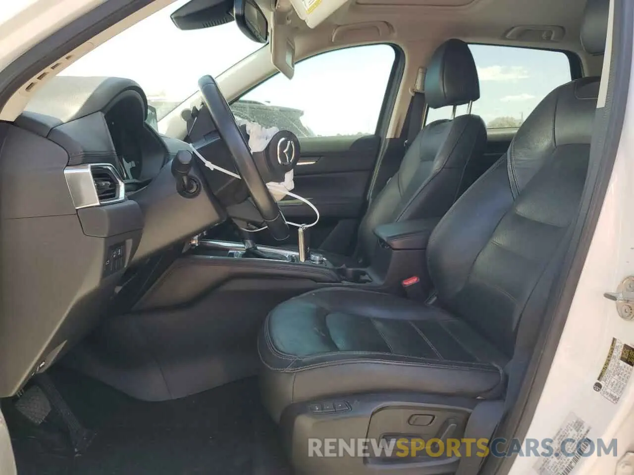 7 Photograph of a damaged car JM3KFADM9L1775476 MAZDA CX-5 2020