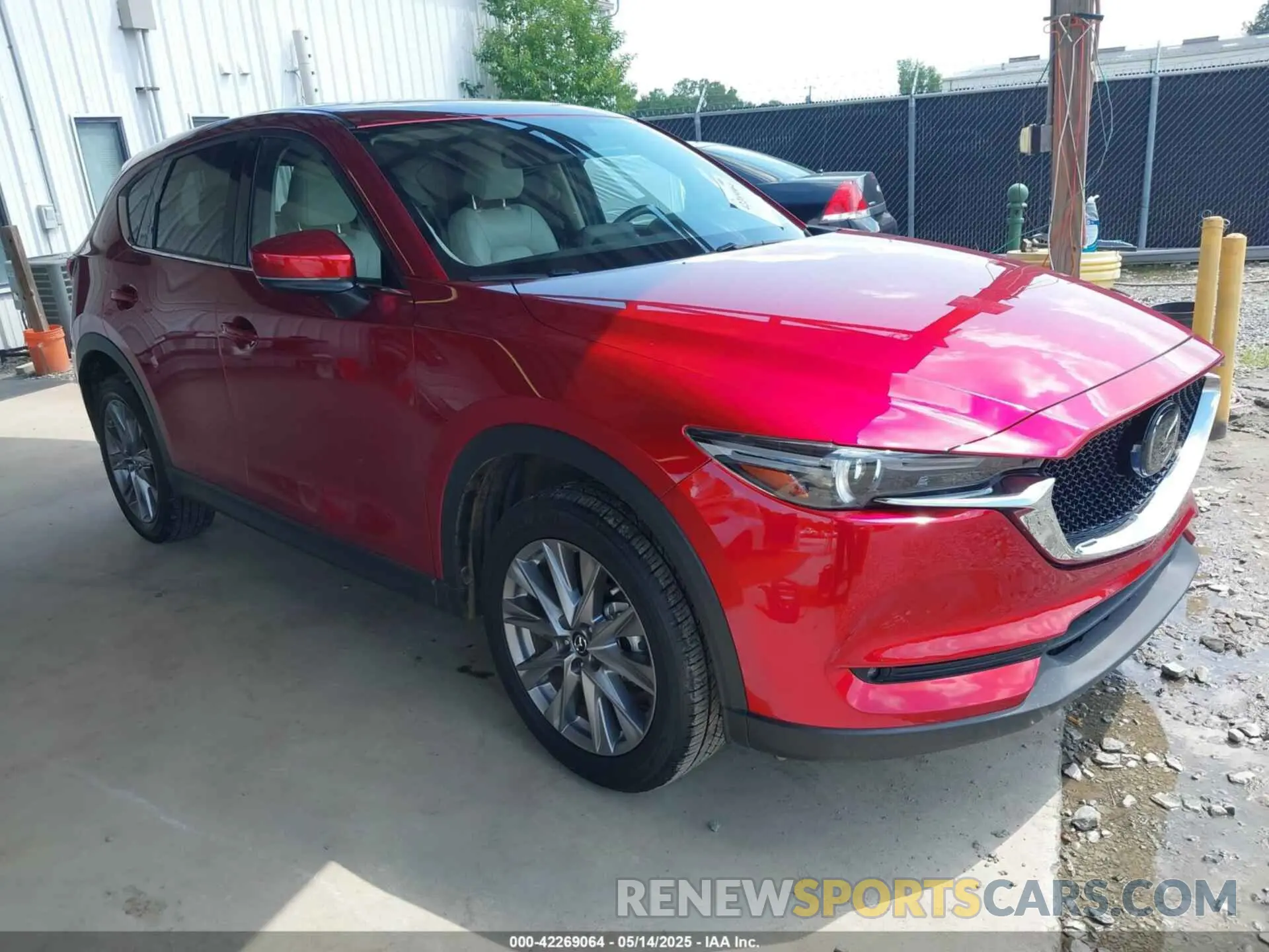 1 Photograph of a damaged car JM3KFADMXL0827557 MAZDA CX-5 2020