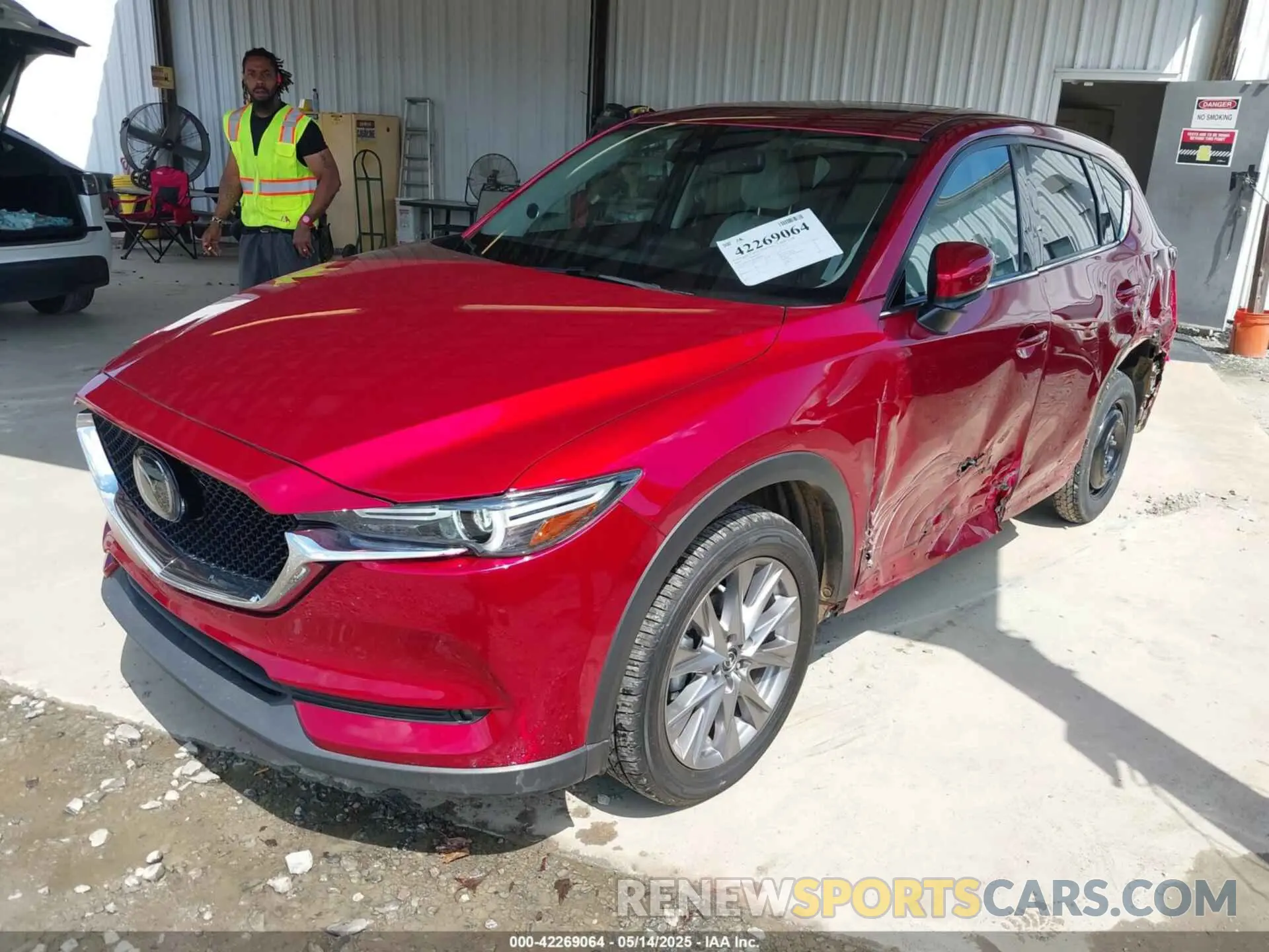 2 Photograph of a damaged car JM3KFADMXL0827557 MAZDA CX-5 2020