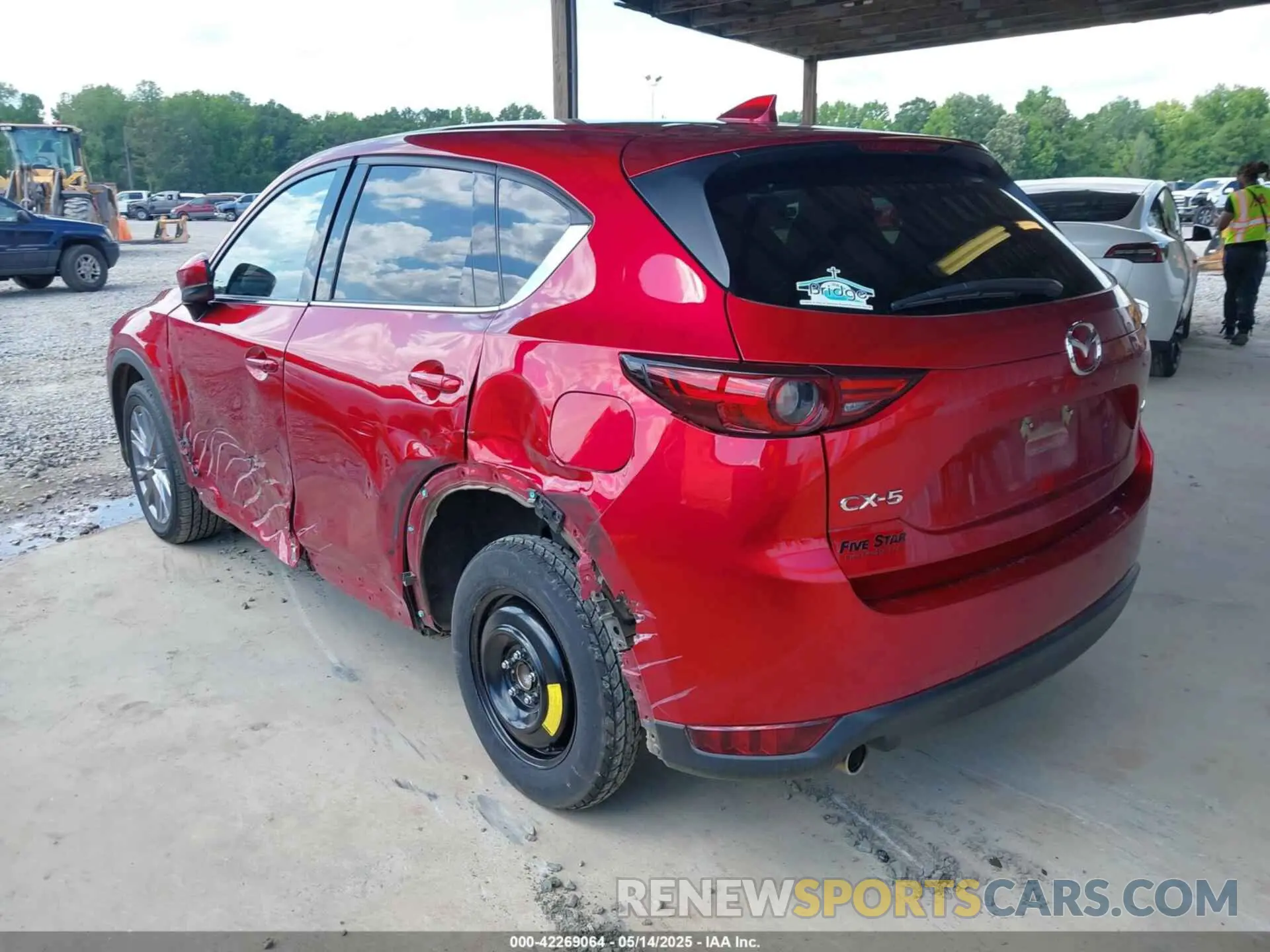 3 Photograph of a damaged car JM3KFADMXL0827557 MAZDA CX-5 2020