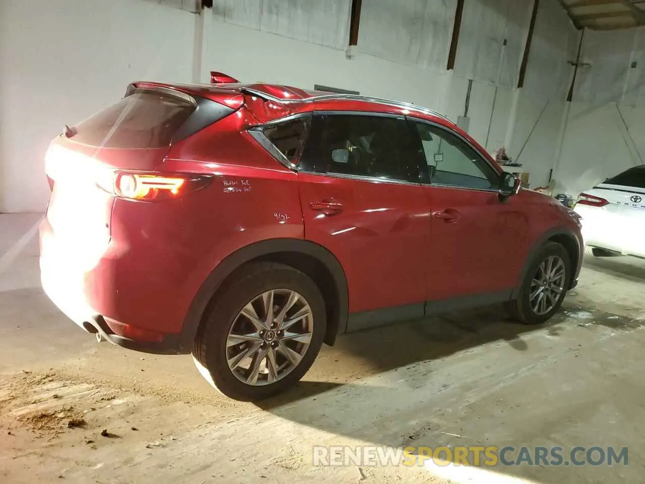 3 Photograph of a damaged car JM3KFBAY5L0848166 MAZDA CX-5 2020