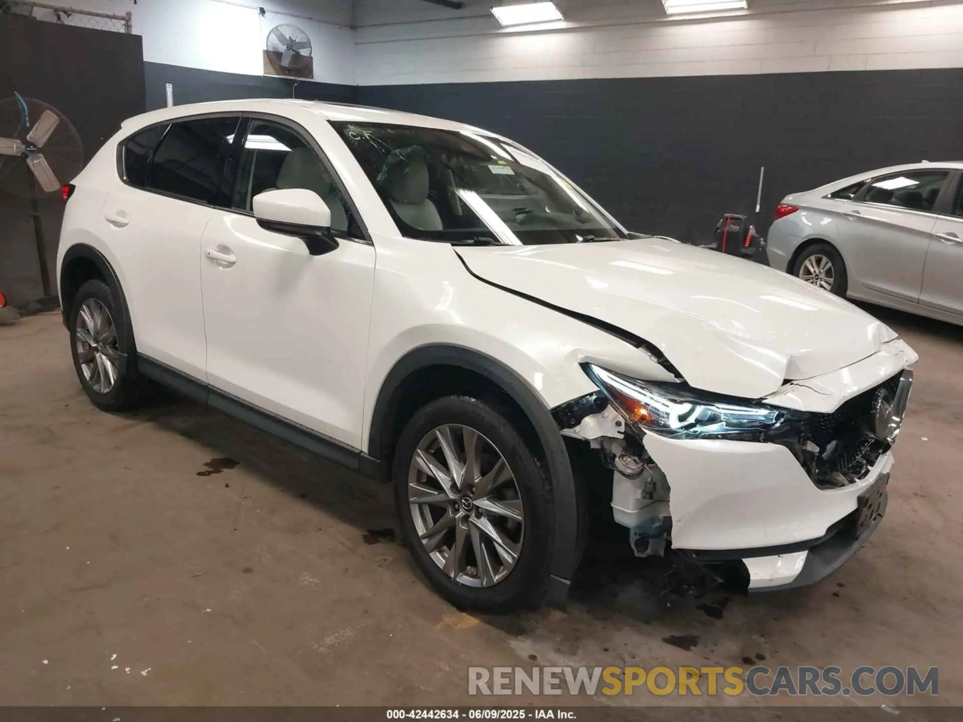 1 Photograph of a damaged car JM3KFBAY8L0801407 MAZDA CX-5 2020