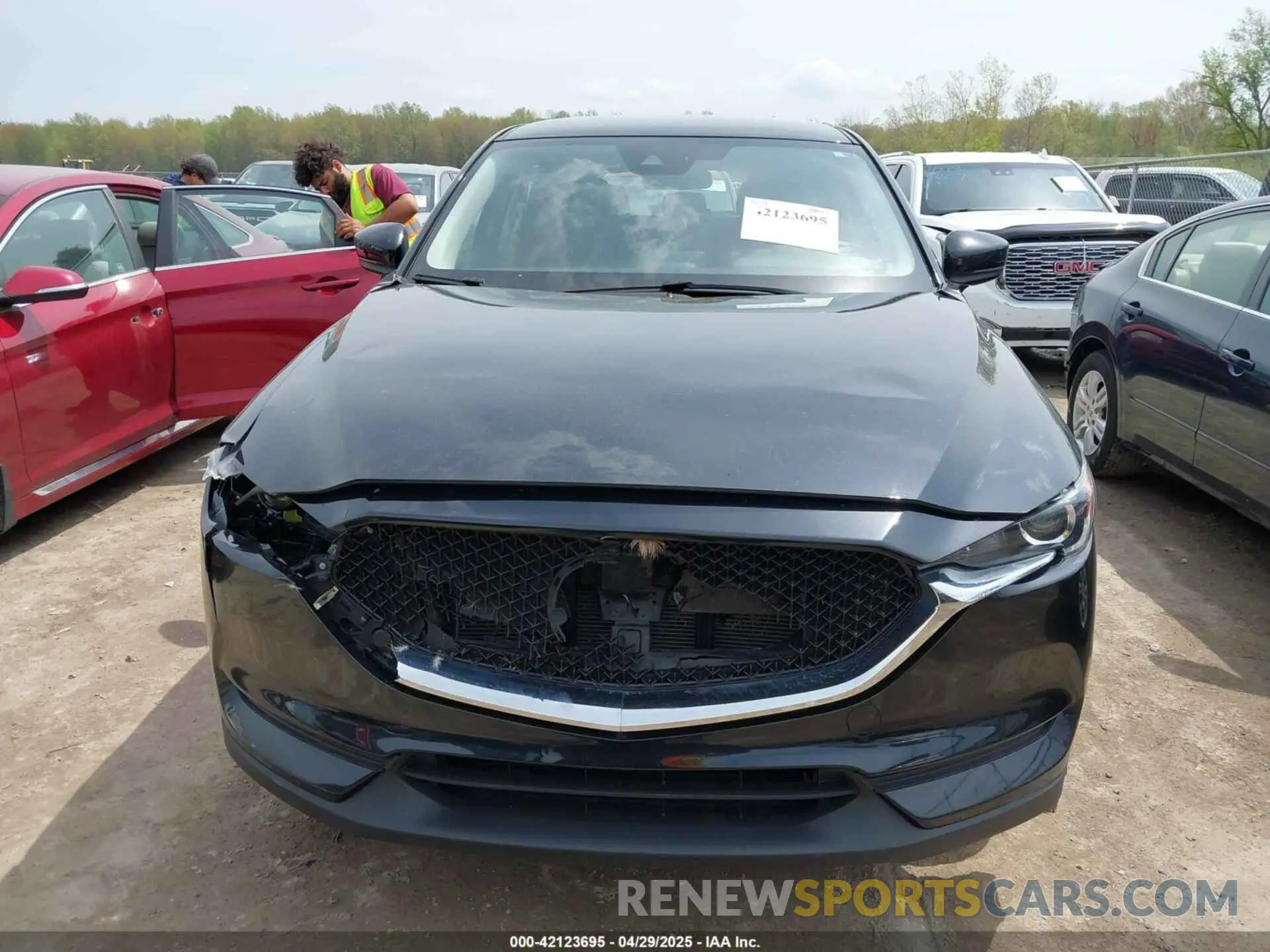 12 Photograph of a damaged car JM3KFBBM3L0860604 MAZDA CX-5 2020