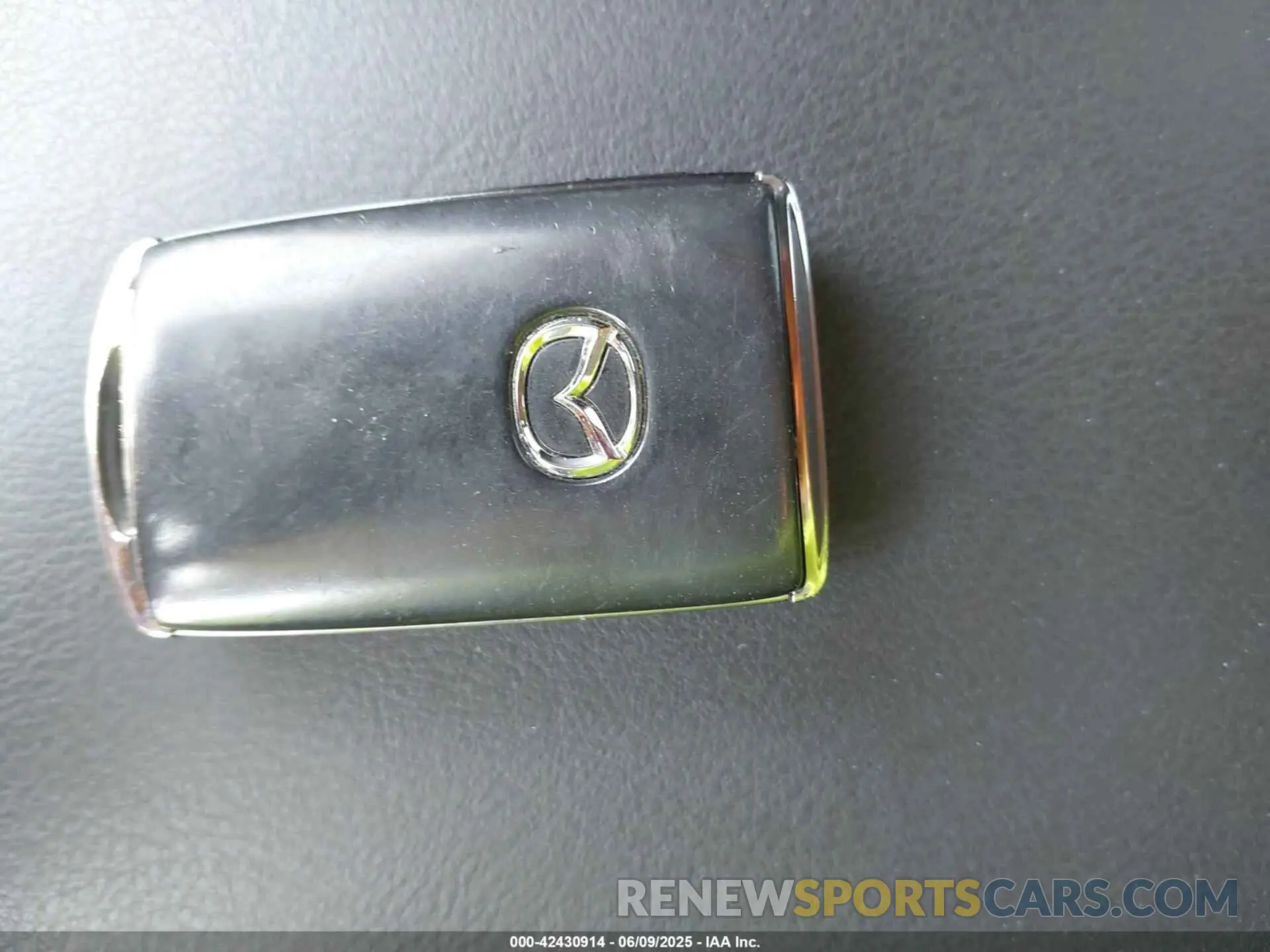 11 Photograph of a damaged car JM3KFBCM0L0749345 MAZDA CX-5 2020