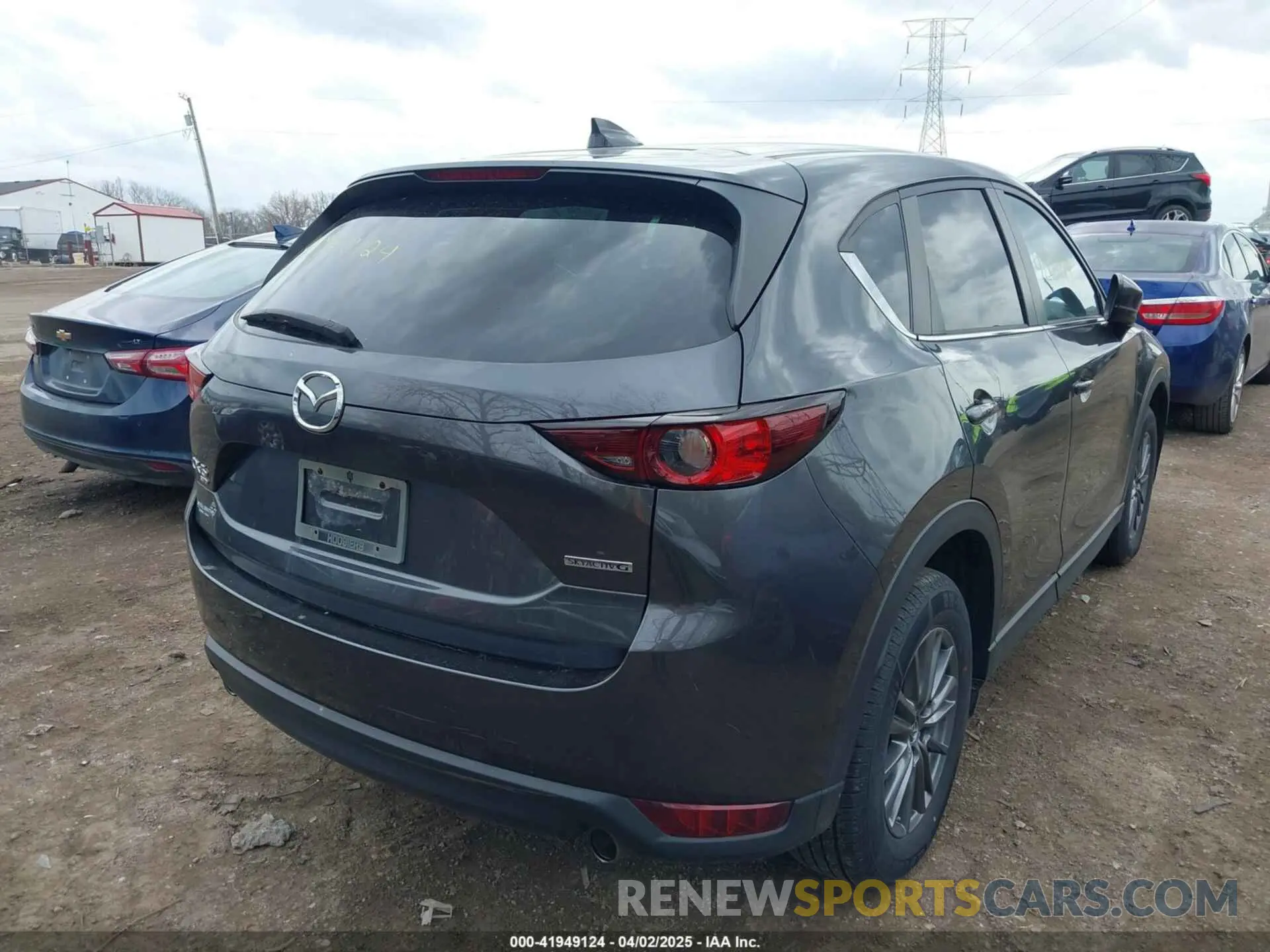 4 Photograph of a damaged car JM3KFBCM1L0792396 MAZDA CX-5 2020