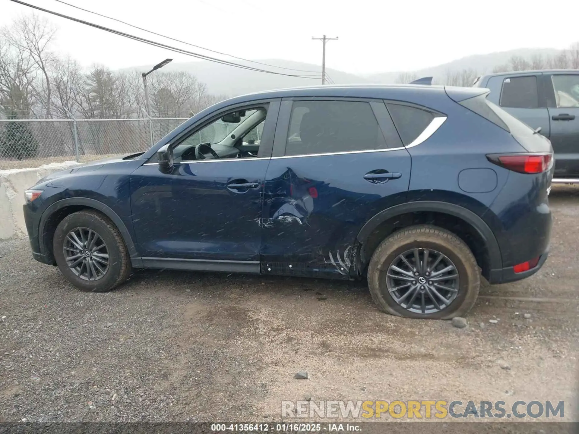 14 Photograph of a damaged car JM3KFBCM1L0826580 MAZDA CX-5 2020