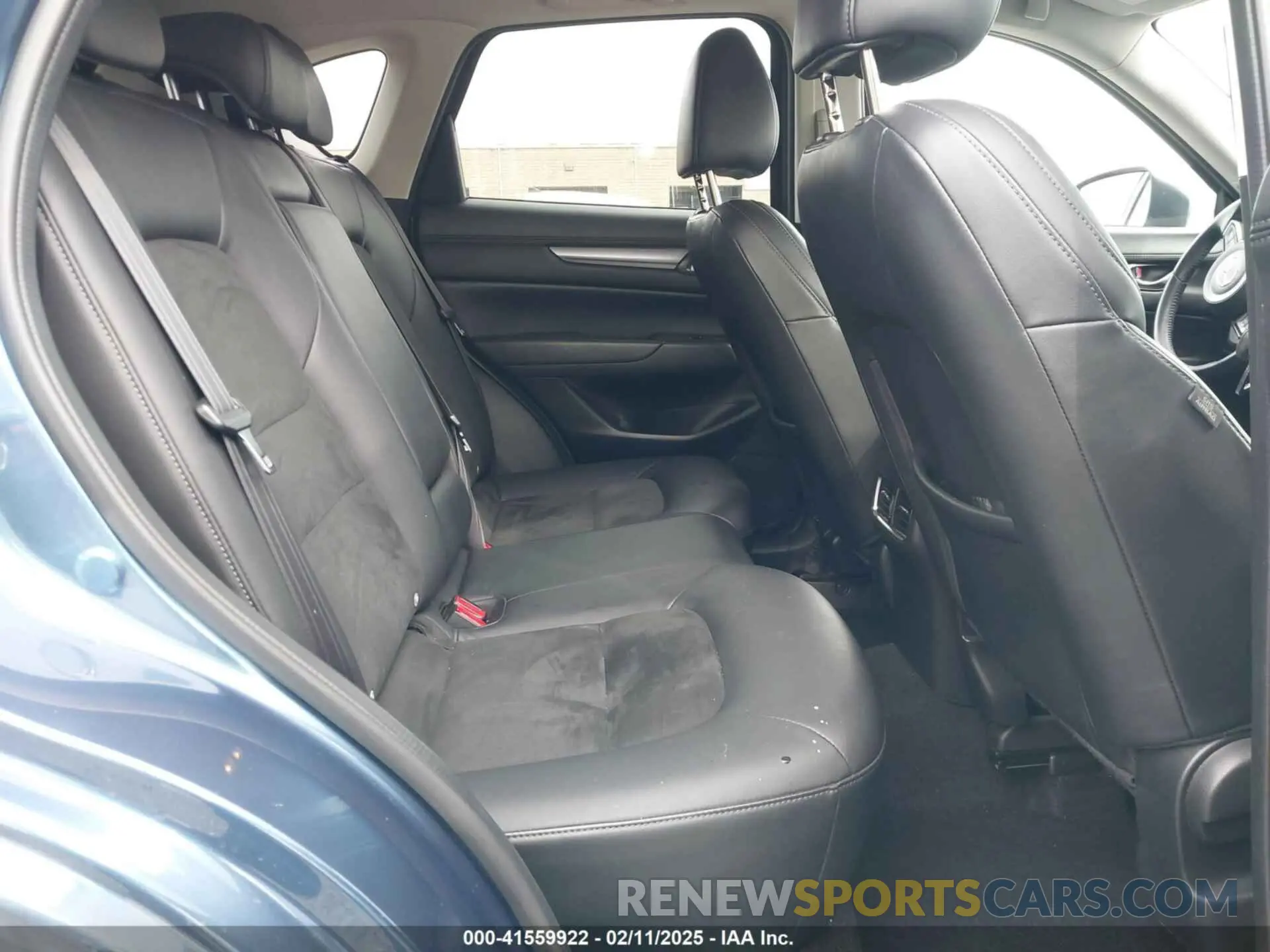 8 Photograph of a damaged car JM3KFBCM1L1843969 MAZDA CX-5 2020