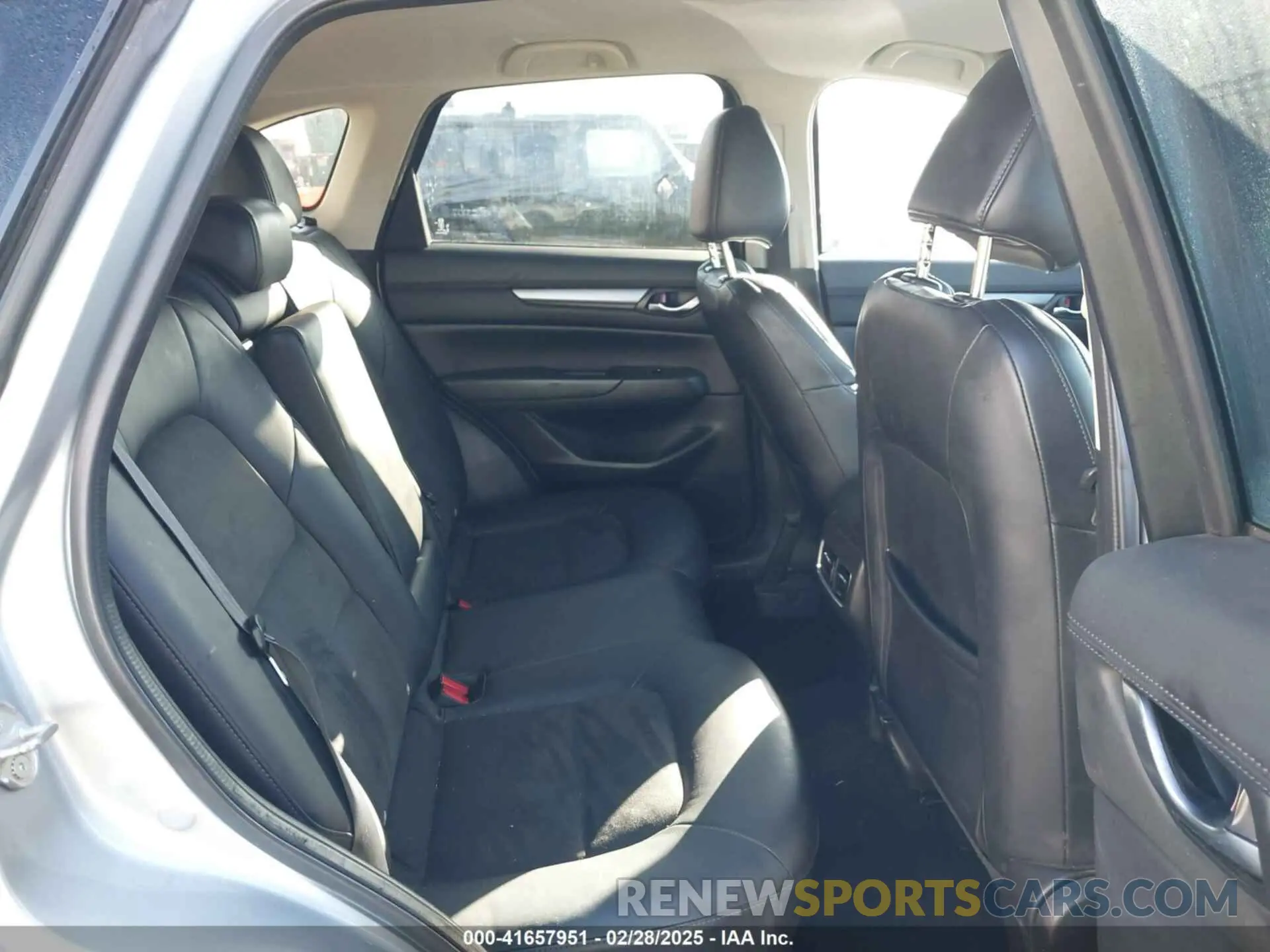 8 Photograph of a damaged car JM3KFBCM2L0741313 MAZDA CX-5 2020