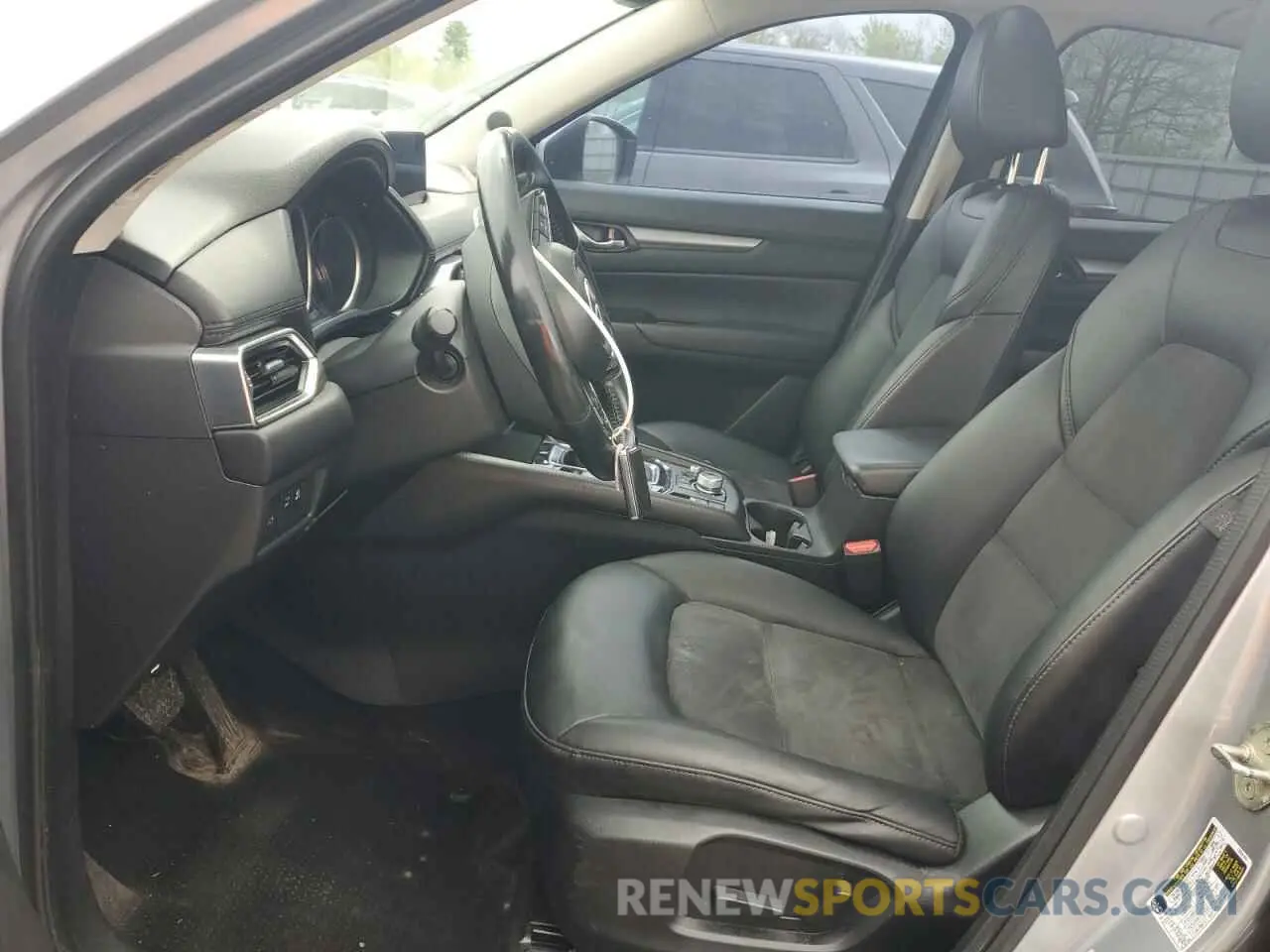 7 Photograph of a damaged car JM3KFBCM2L0750223 MAZDA CX-5 2020