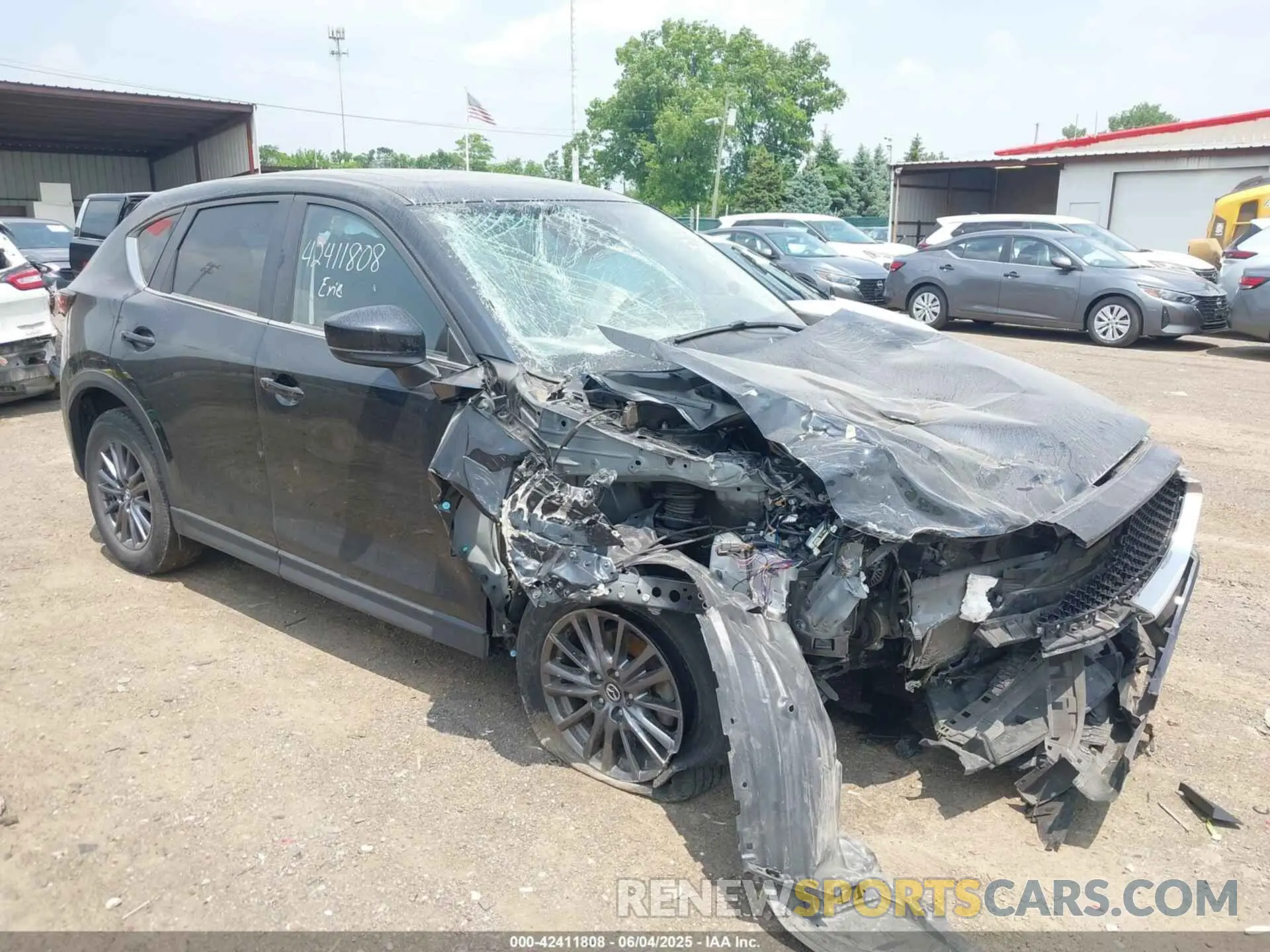 1 Photograph of a damaged car JM3KFBCM2L0850838 MAZDA CX-5 2020