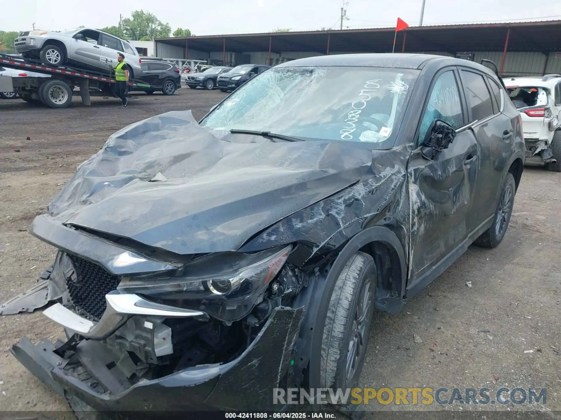 18 Photograph of a damaged car JM3KFBCM2L0850838 MAZDA CX-5 2020