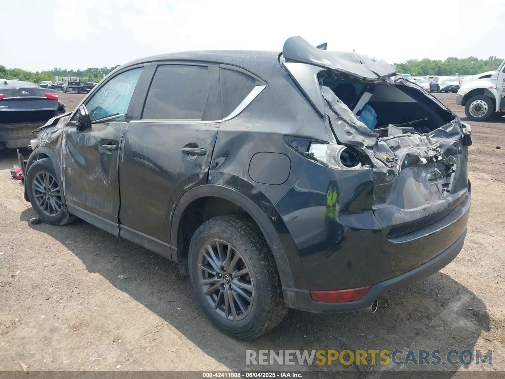 3 Photograph of a damaged car JM3KFBCM2L0850838 MAZDA CX-5 2020