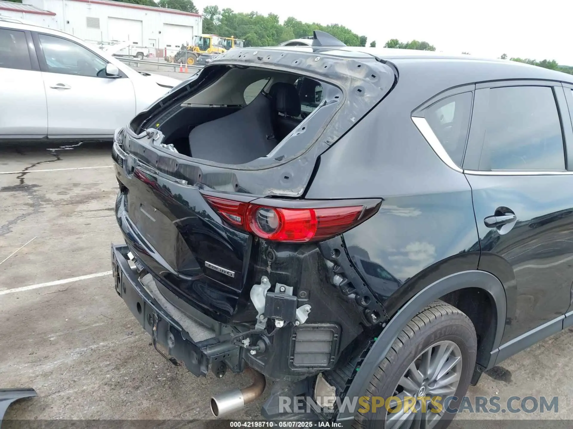 6 Photograph of a damaged car JM3KFBCM3L1771656 MAZDA CX-5 2020