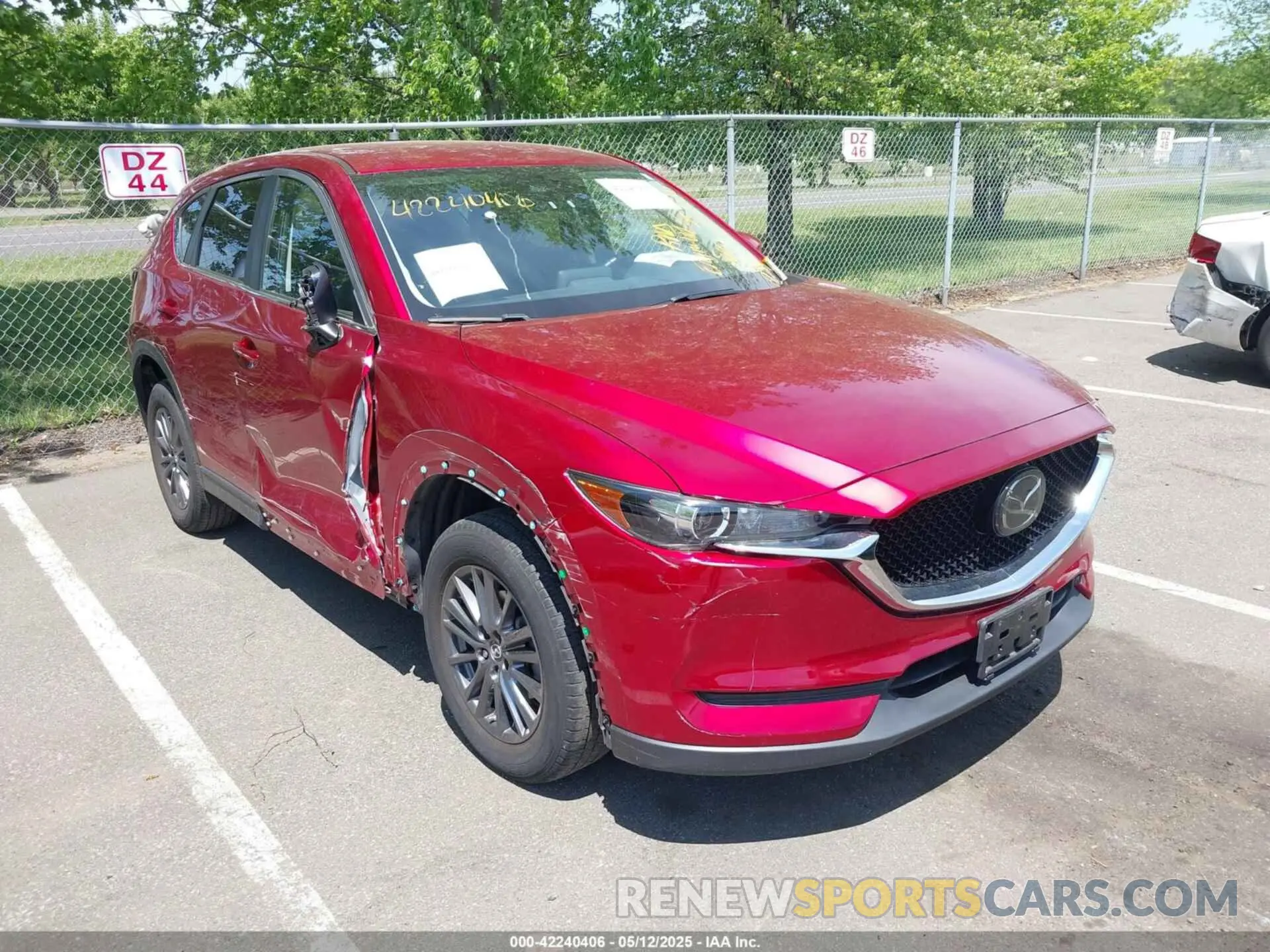 1 Photograph of a damaged car JM3KFBCM4L0825150 MAZDA CX-5 2020