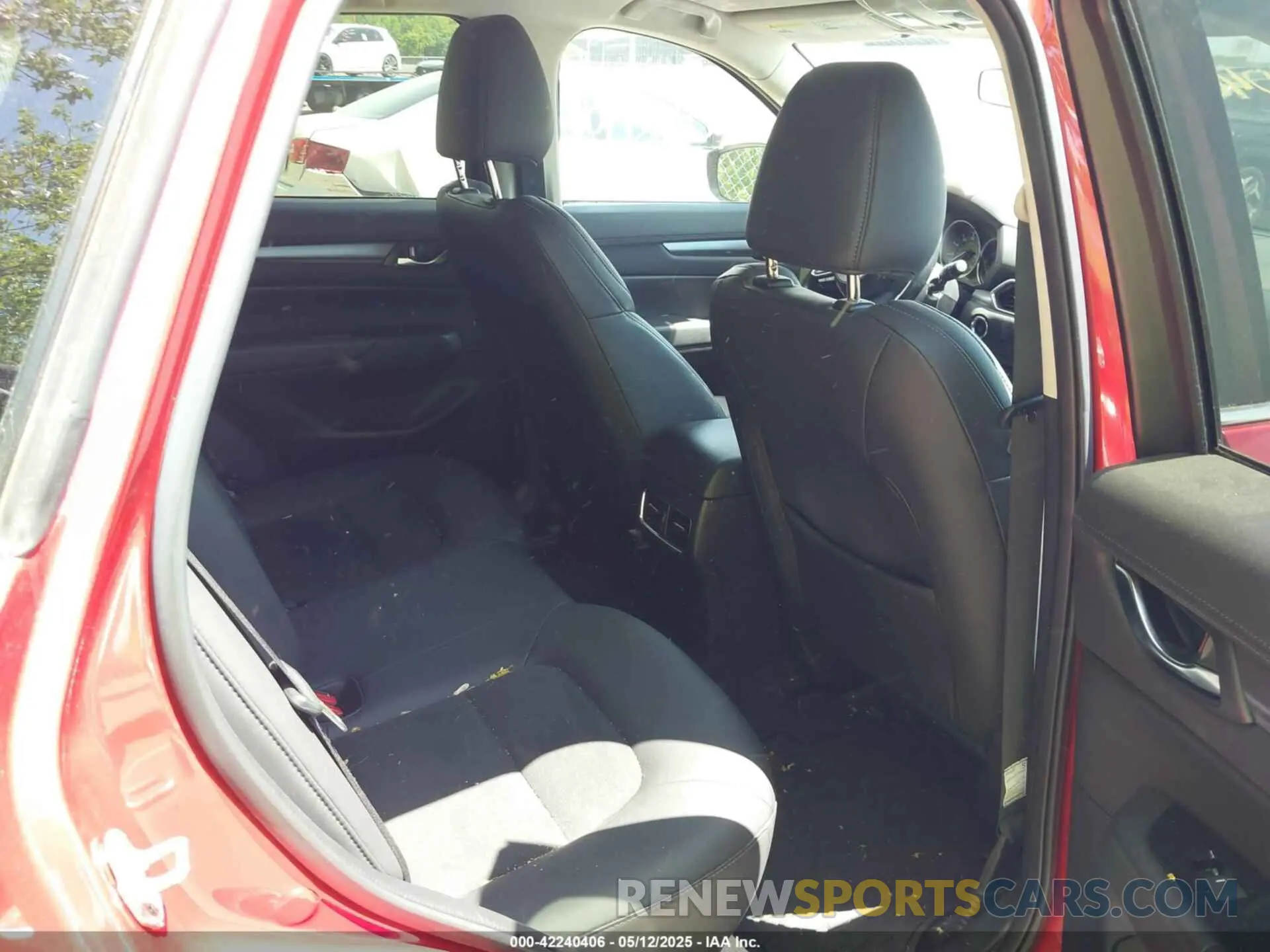 8 Photograph of a damaged car JM3KFBCM4L0825150 MAZDA CX-5 2020