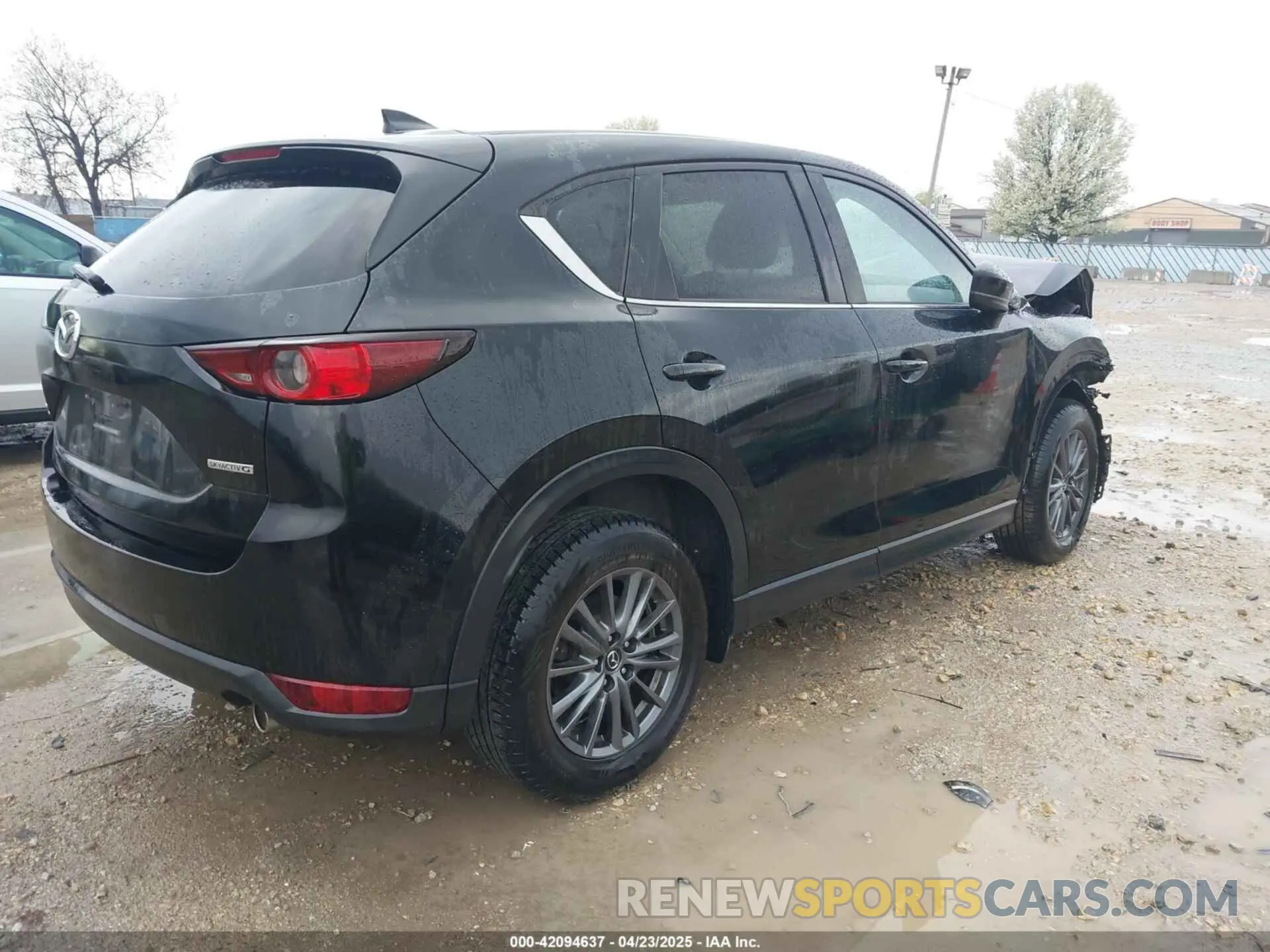 4 Photograph of a damaged car JM3KFBCM5L0802234 MAZDA CX-5 2020
