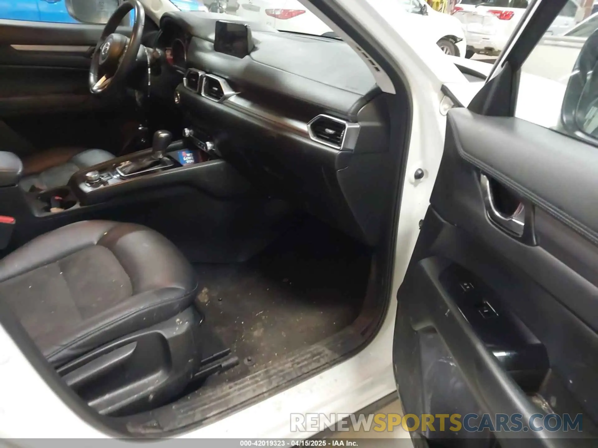 5 Photograph of a damaged car JM3KFBCM5L0862613 MAZDA CX-5 2020