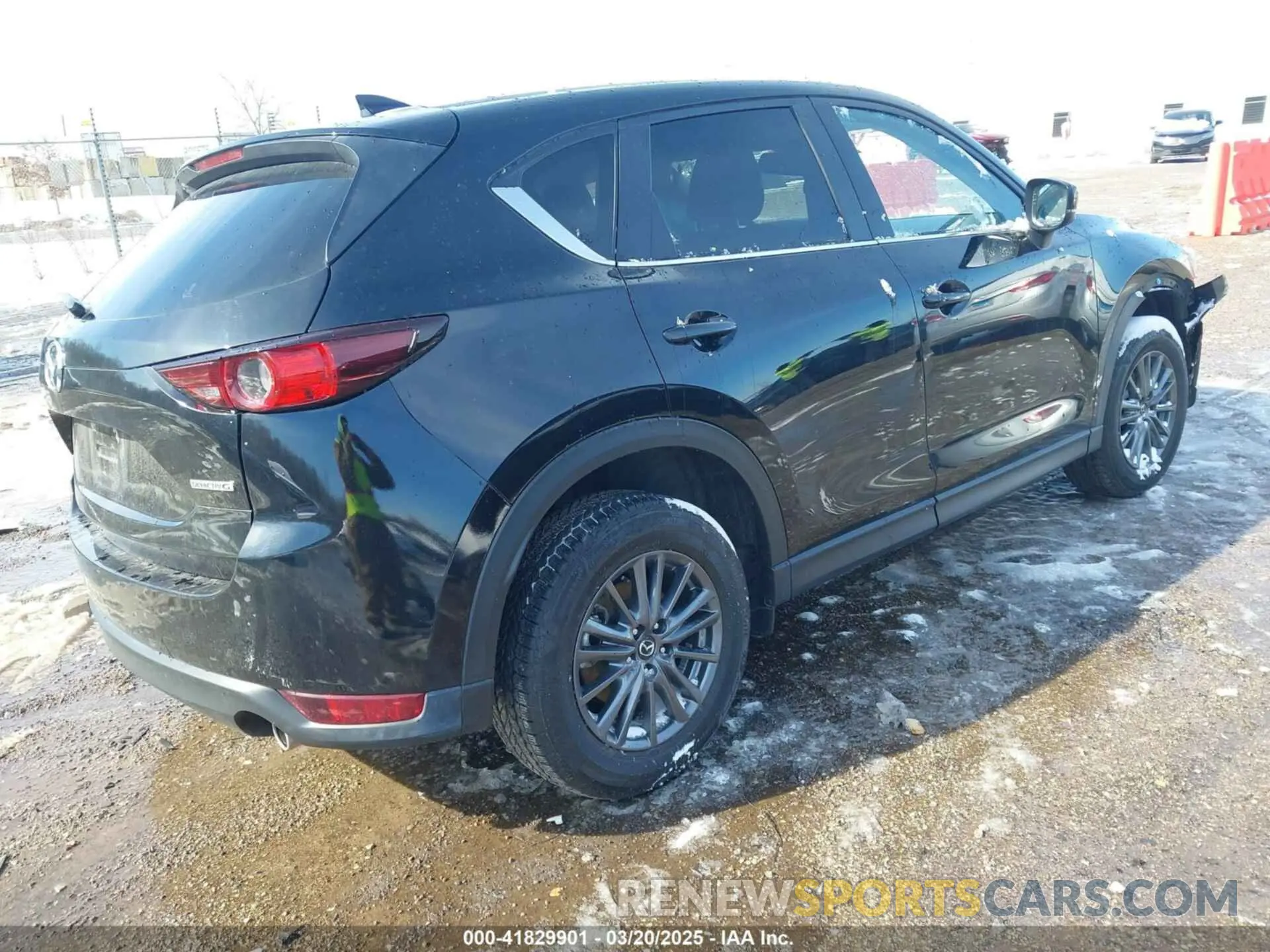 4 Photograph of a damaged car JM3KFBCM5L0866189 MAZDA CX-5 2020