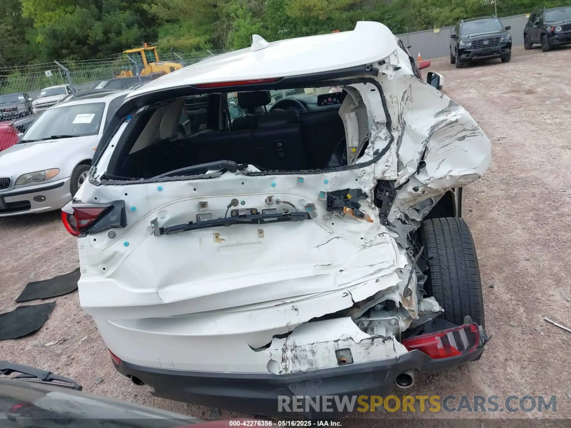 16 Photograph of a damaged car JM3KFBCM5L1849029 MAZDA CX-5 2020