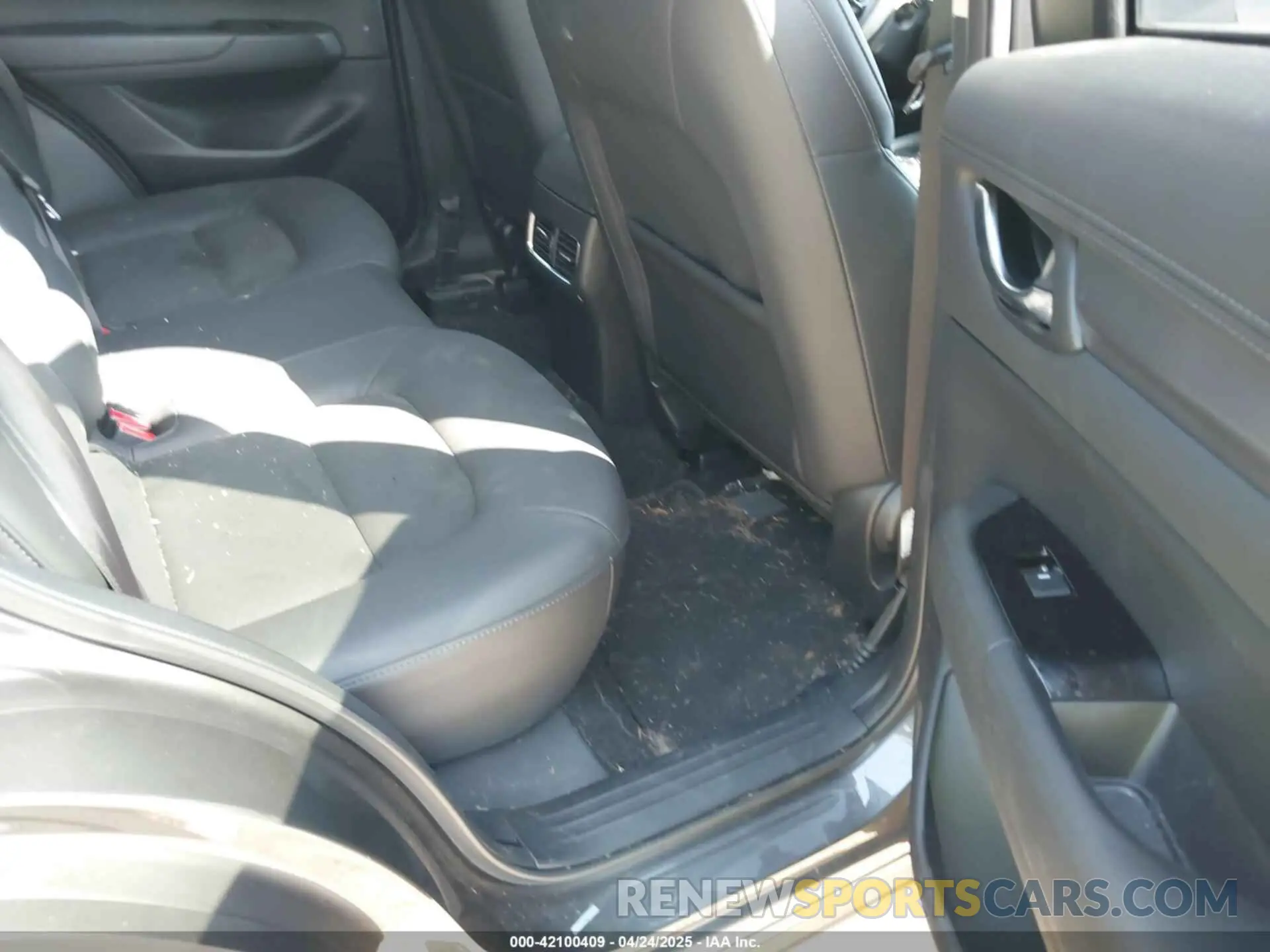 8 Photograph of a damaged car JM3KFBCM6L1828691 MAZDA CX-5 2020