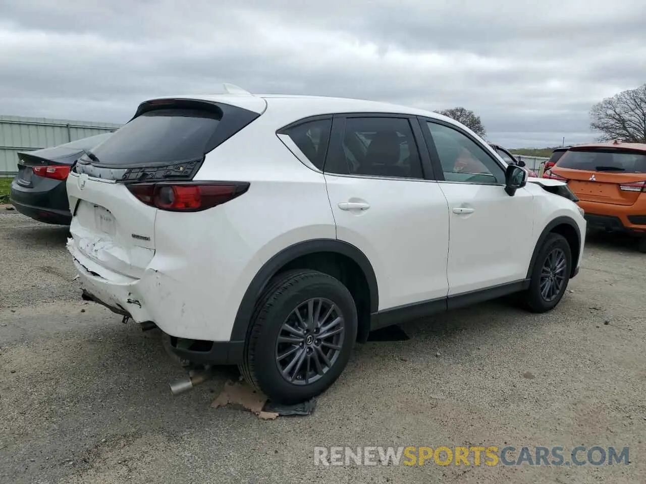3 Photograph of a damaged car JM3KFBCM8L1789067 MAZDA CX-5 2020