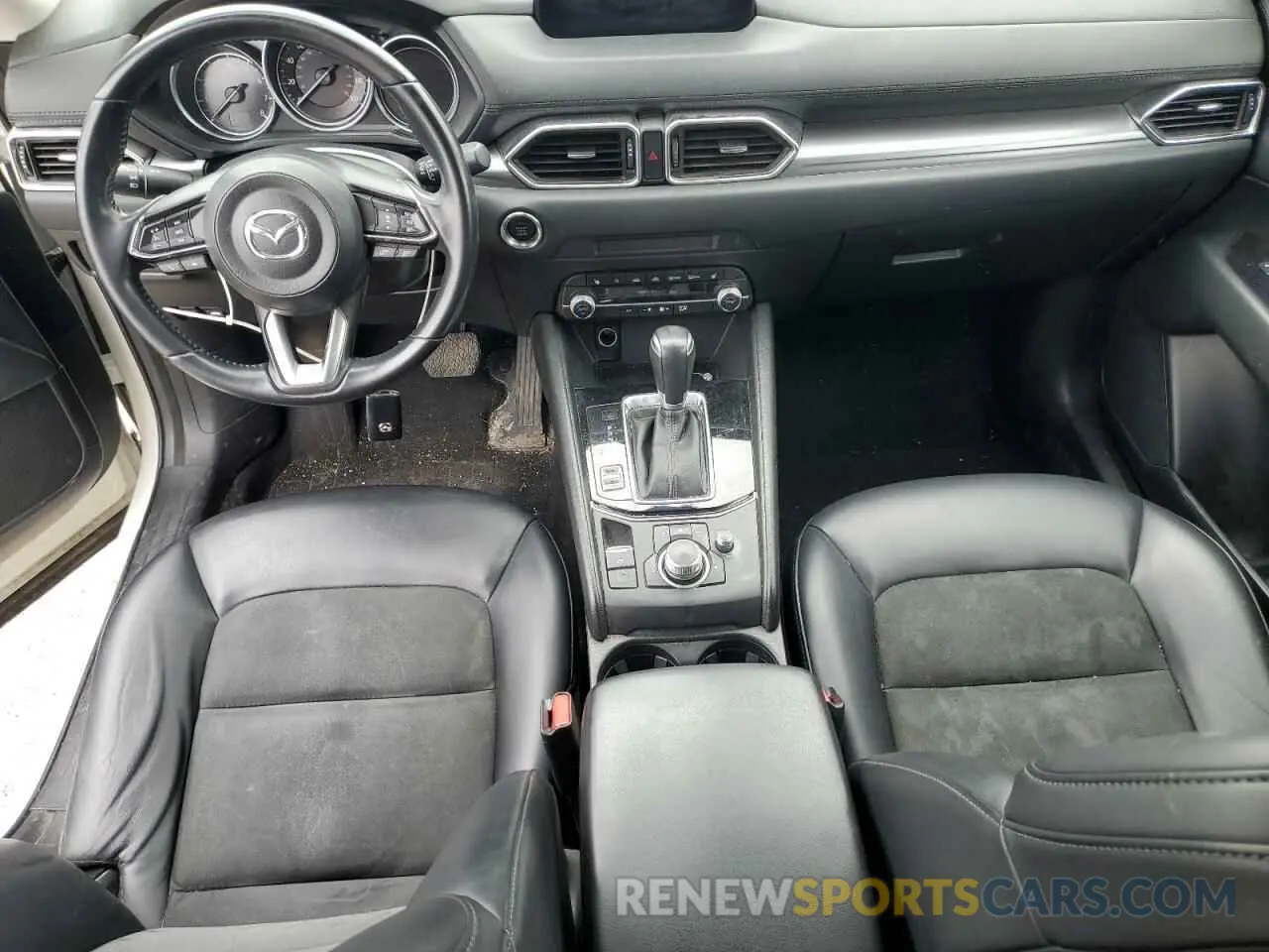 8 Photograph of a damaged car JM3KFBCM8L1789067 MAZDA CX-5 2020