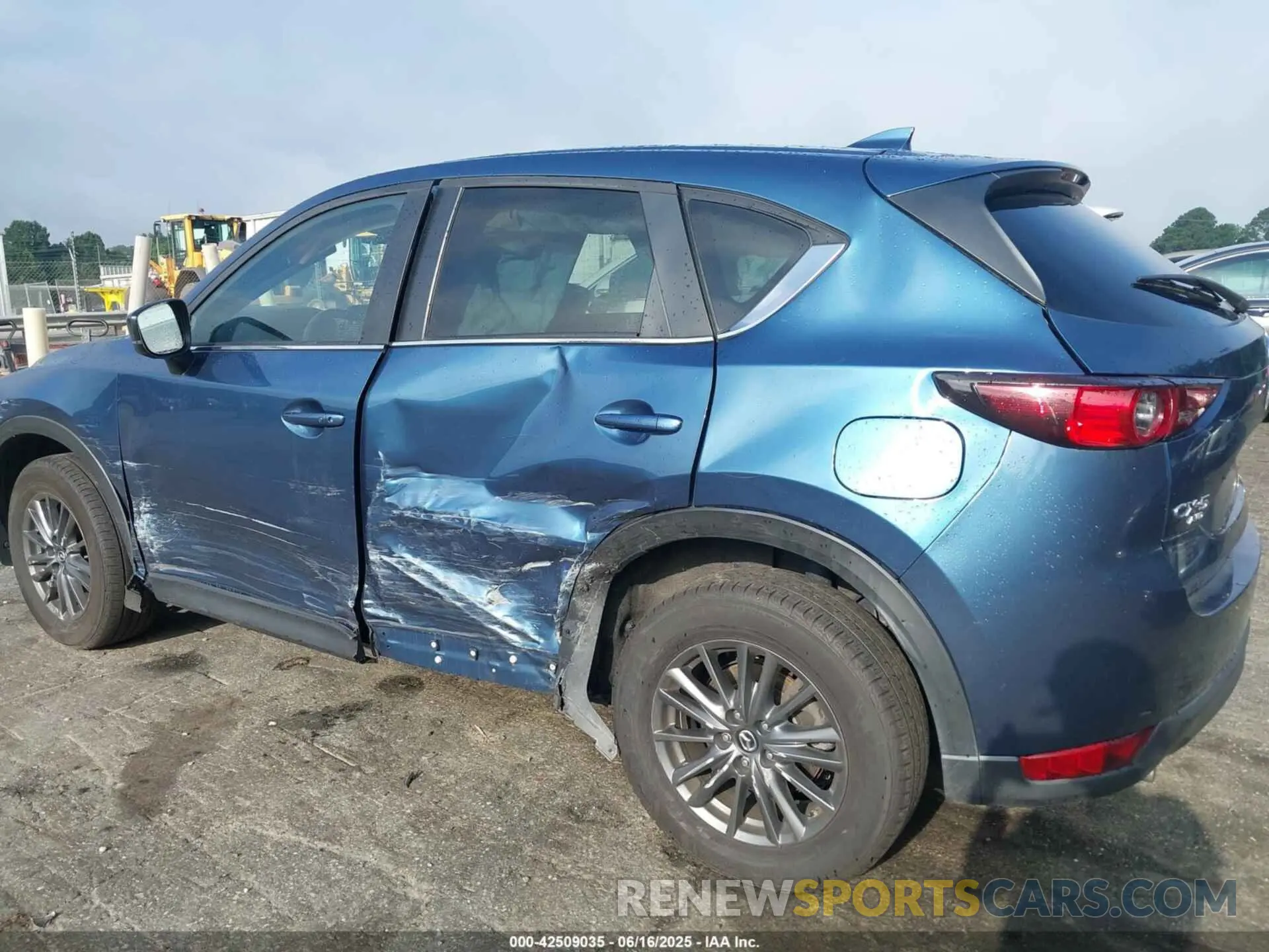 6 Photograph of a damaged car JM3KFBCM9L0747657 MAZDA CX-5 2020