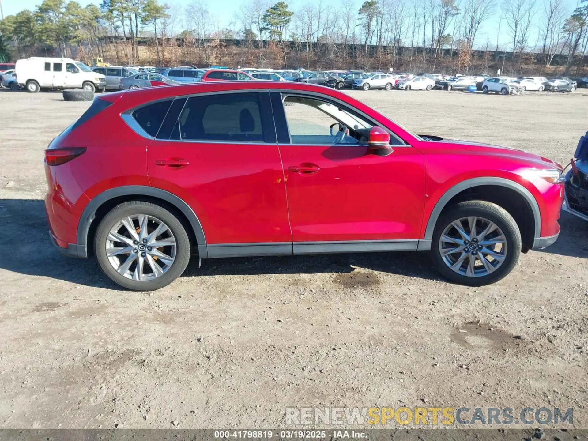 13 Photograph of a damaged car JM3KFBDM0L0782800 MAZDA CX-5 2020