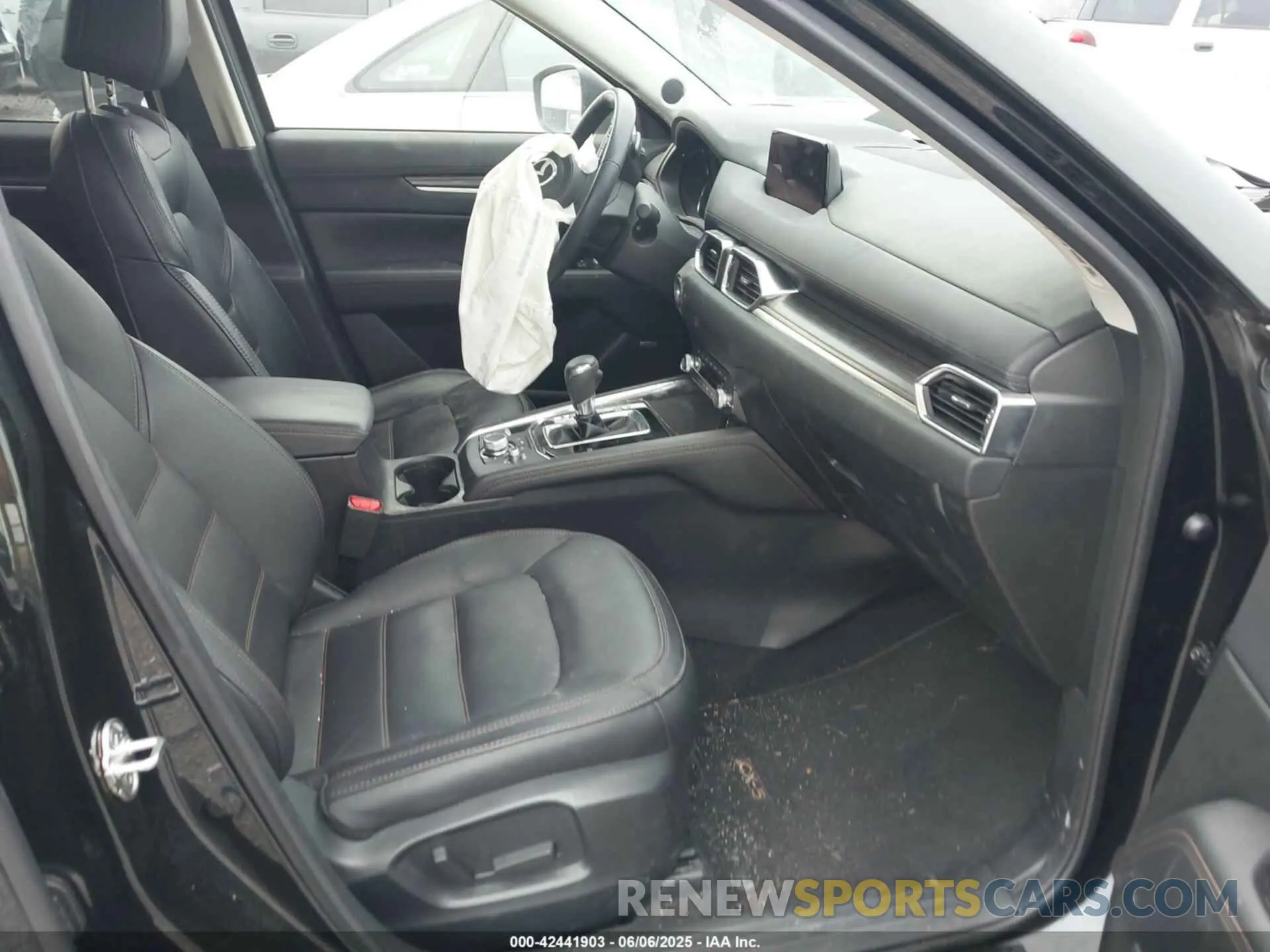 5 Photograph of a damaged car JM3KFBDM0L0819635 MAZDA CX-5 2020
