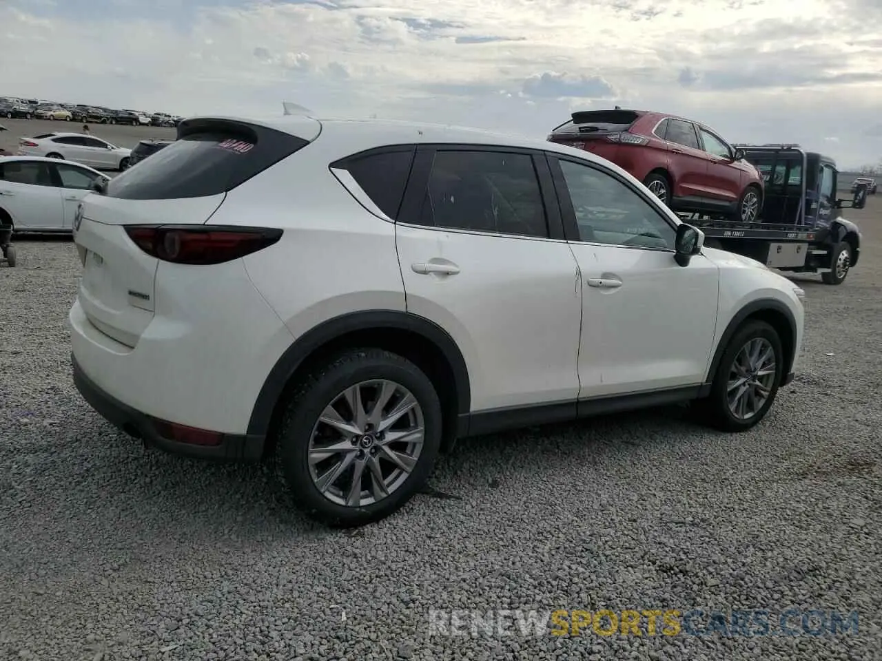 3 Photograph of a damaged car JM3KFBDM0L0846270 MAZDA CX-5 2020