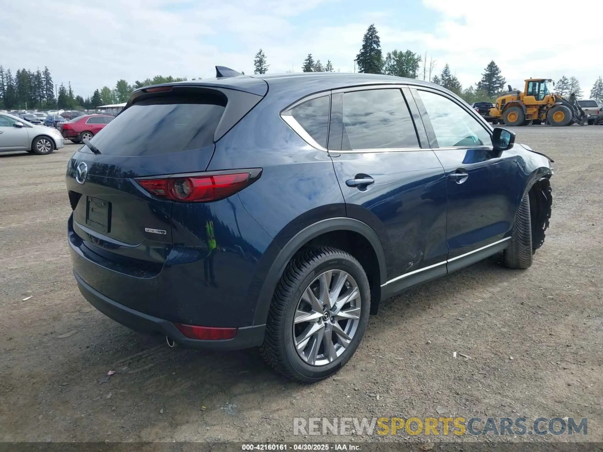4 Photograph of a damaged car JM3KFBDM1L0776651 MAZDA CX-5 2020