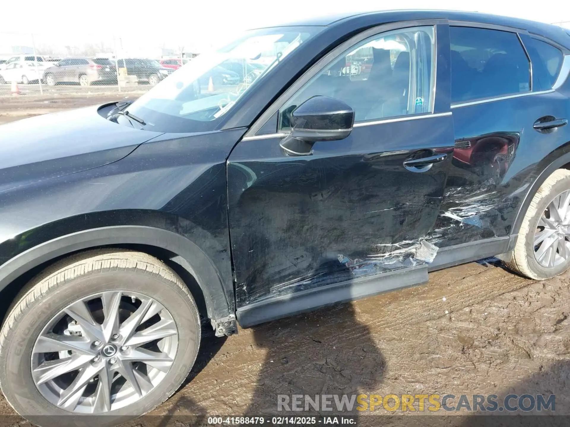 6 Photograph of a damaged car JM3KFBDM1L0842003 MAZDA CX-5 2020