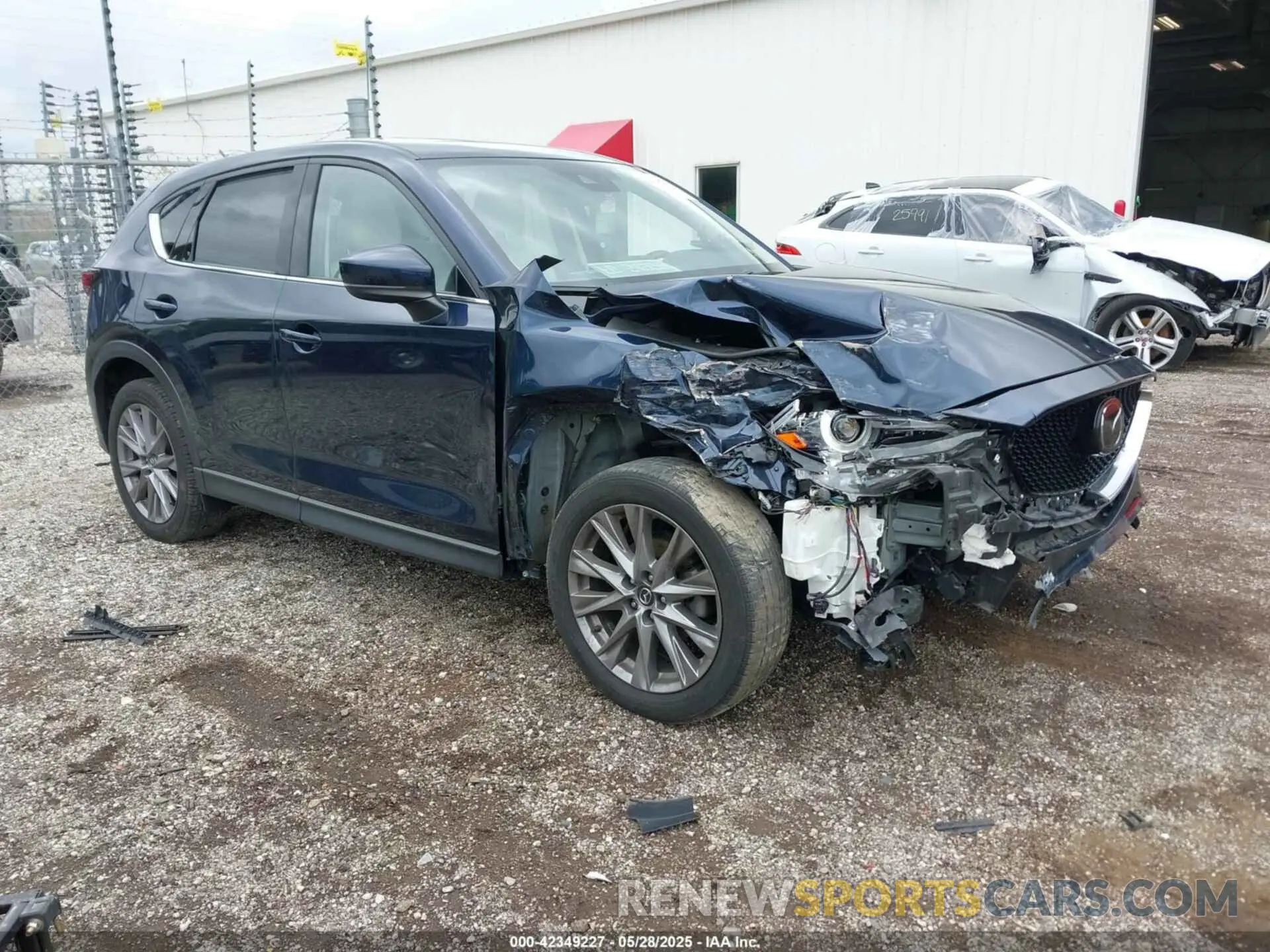 1 Photograph of a damaged car JM3KFBDM1L0855480 MAZDA CX-5 2020
