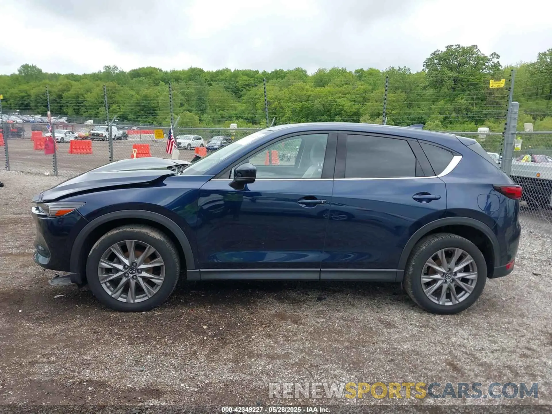 15 Photograph of a damaged car JM3KFBDM1L0855480 MAZDA CX-5 2020