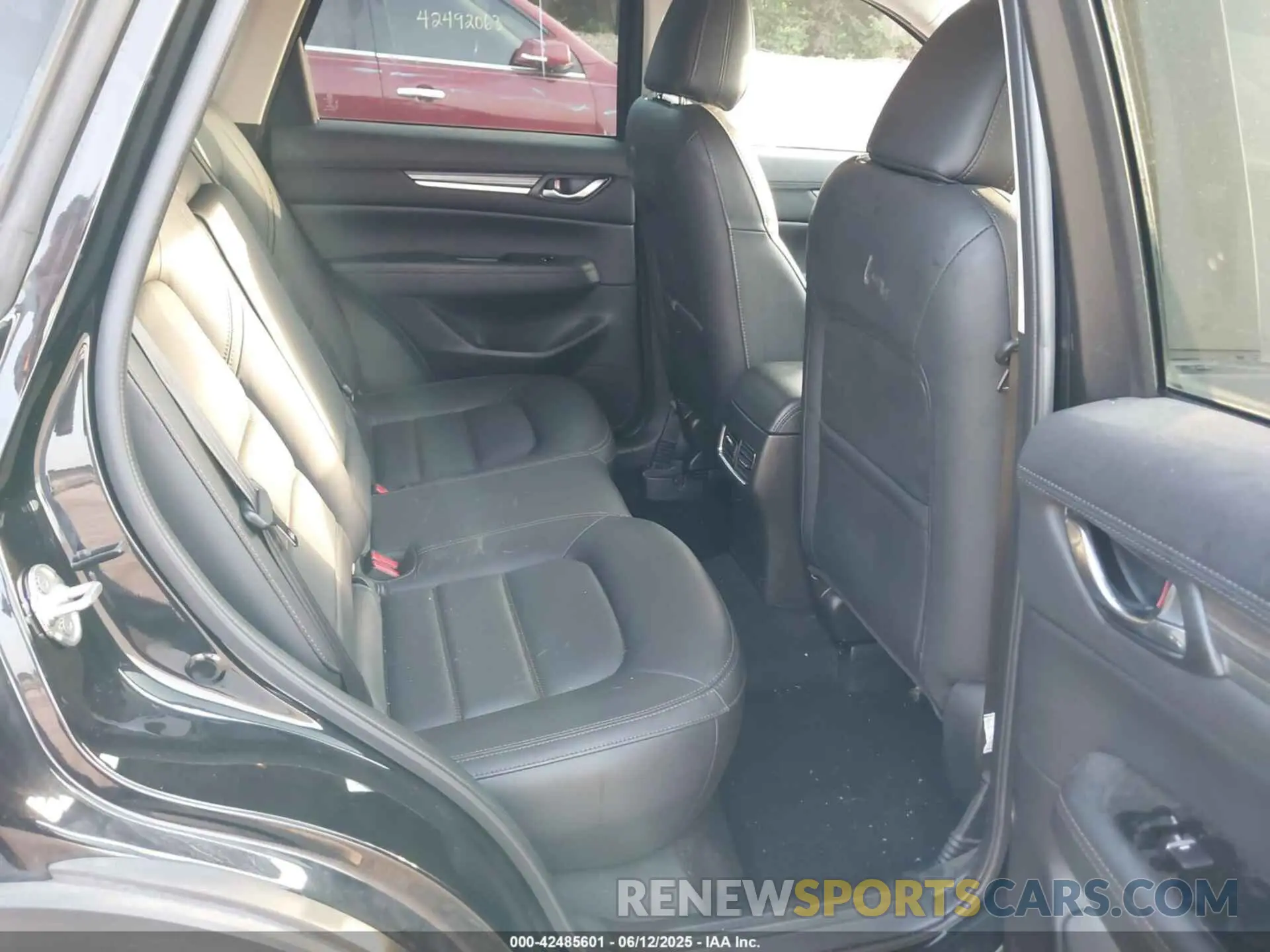 8 Photograph of a damaged car JM3KFBDM1L1809996 MAZDA CX-5 2020