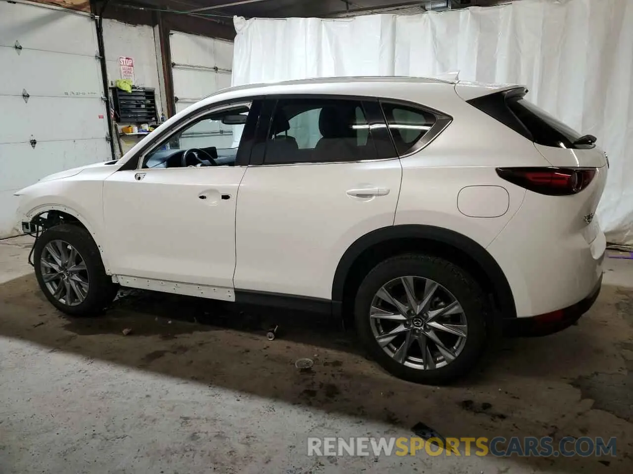 2 Photograph of a damaged car JM3KFBDM2L0861501 MAZDA CX-5 2020