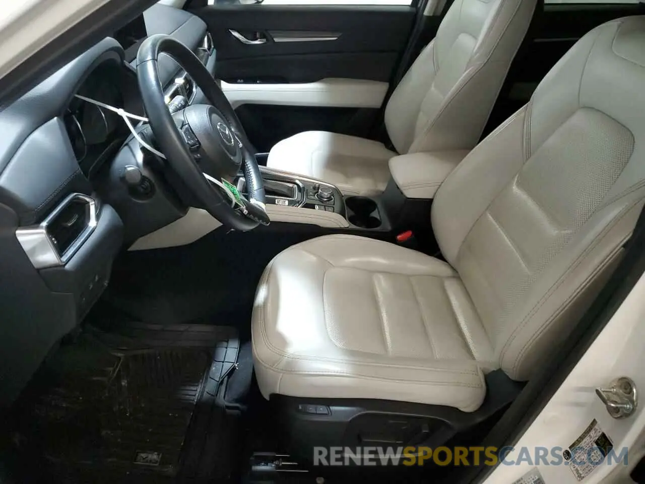 7 Photograph of a damaged car JM3KFBDM2L0861501 MAZDA CX-5 2020