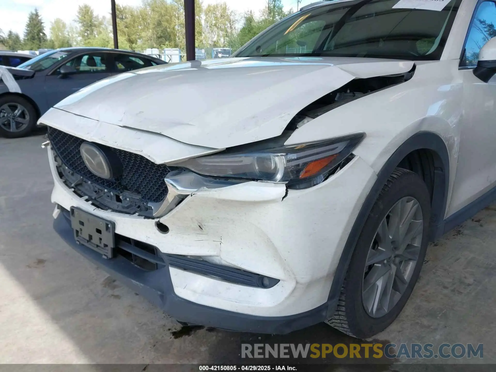 6 Photograph of a damaged car JM3KFBDM2L0863944 MAZDA CX-5 2020