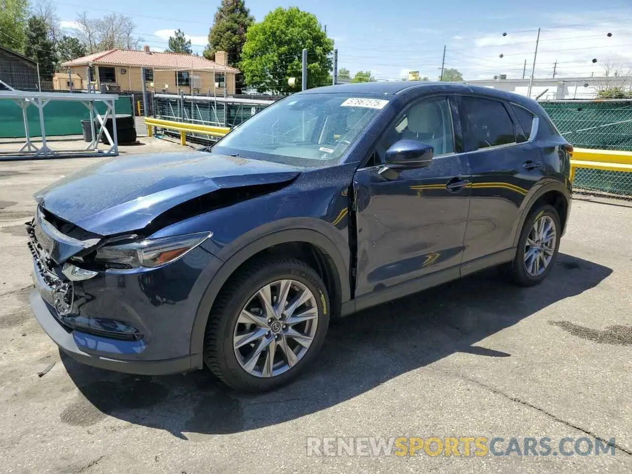 1 Photograph of a damaged car JM3KFBDM4L0739562 MAZDA CX-5 2020