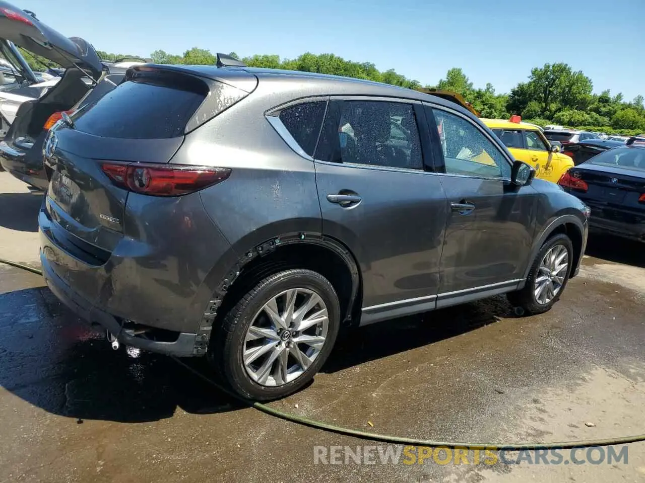 3 Photograph of a damaged car JM3KFBDM4L0771394 MAZDA CX-5 2020