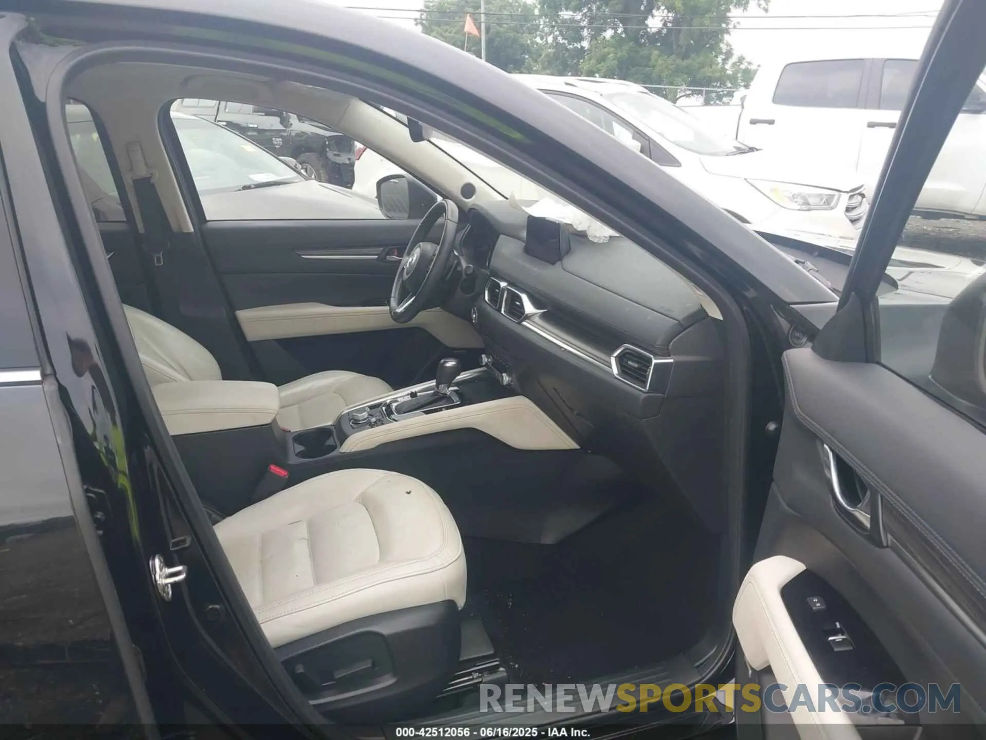 5 Photograph of a damaged car JM3KFBDM4L0857837 MAZDA CX-5 2020