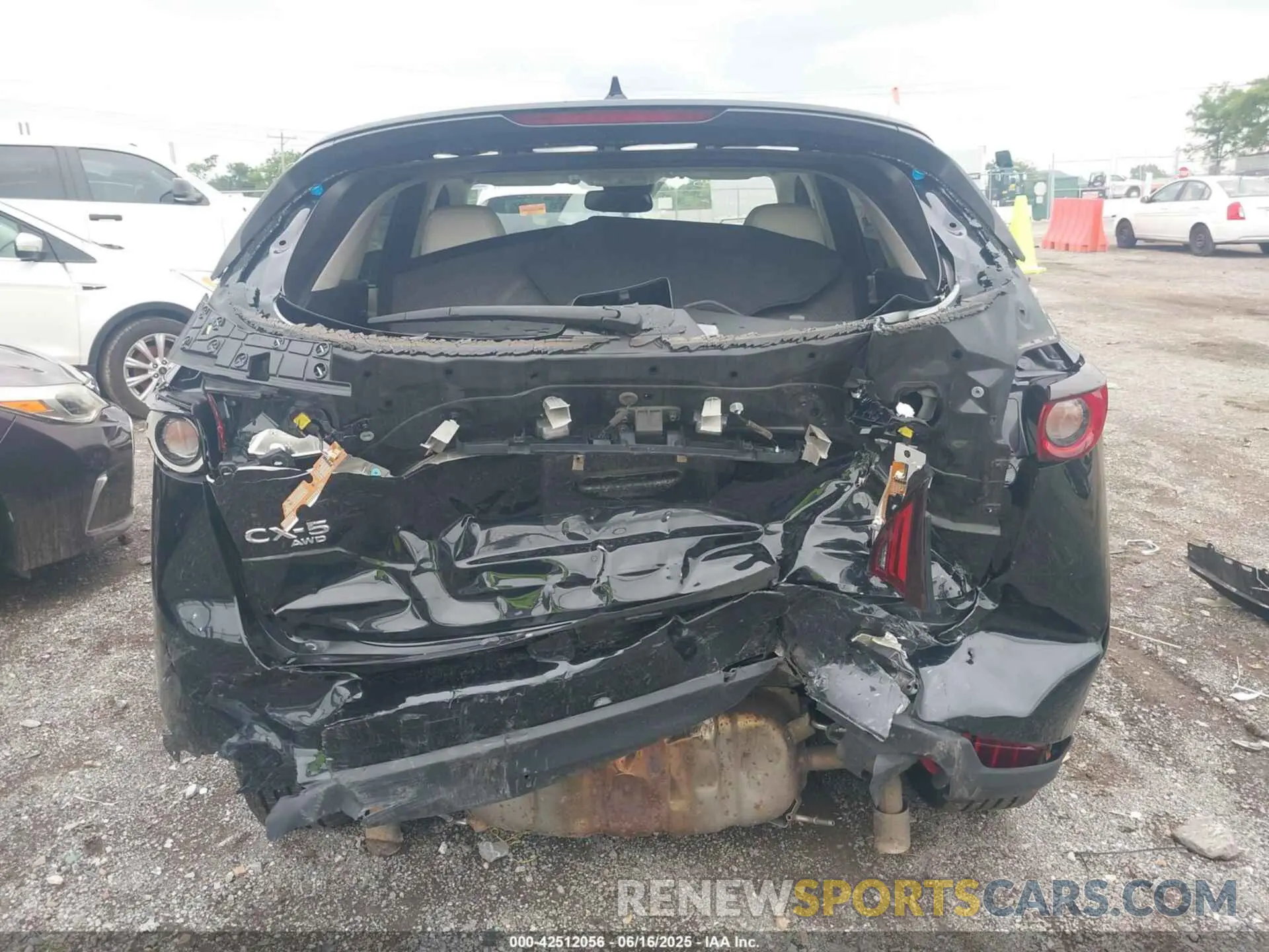 6 Photograph of a damaged car JM3KFBDM4L0857837 MAZDA CX-5 2020