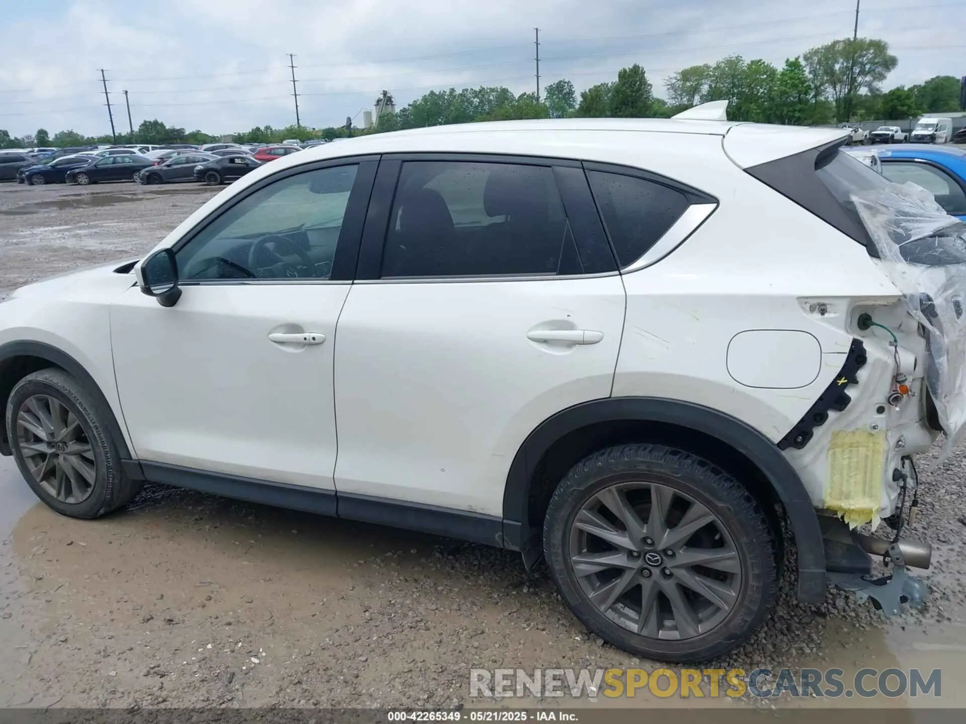 15 Photograph of a damaged car JM3KFBDM4L1847772 MAZDA CX-5 2020