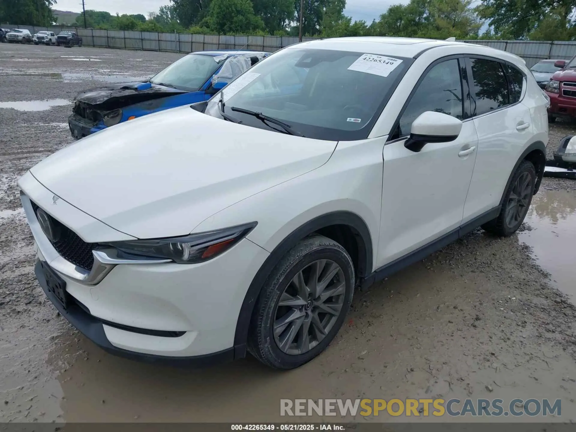 2 Photograph of a damaged car JM3KFBDM4L1847772 MAZDA CX-5 2020