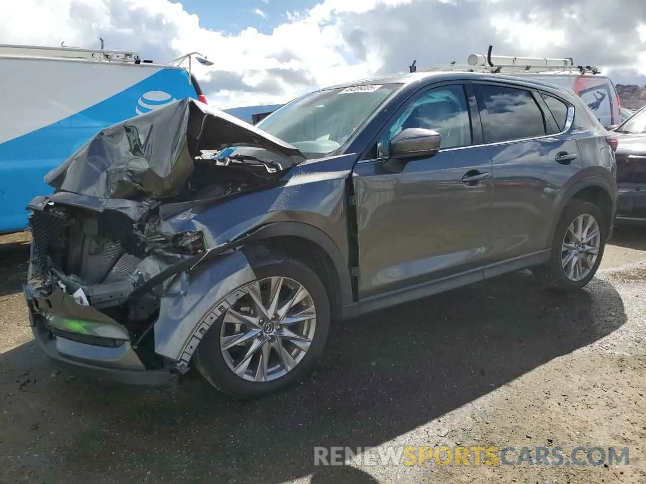 1 Photograph of a damaged car JM3KFBDM5L0737724 MAZDA CX-5 2020