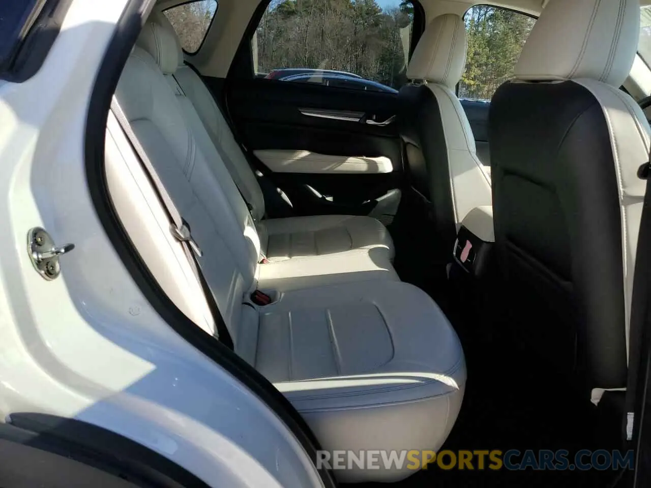 11 Photograph of a damaged car JM3KFBDM5L0855448 MAZDA CX-5 2020