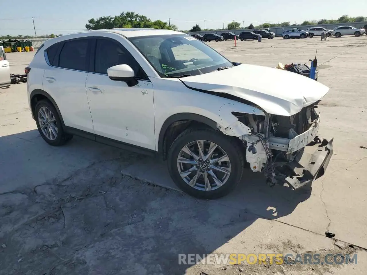 4 Photograph of a damaged car JM3KFBDM5L0862691 MAZDA CX-5 2020