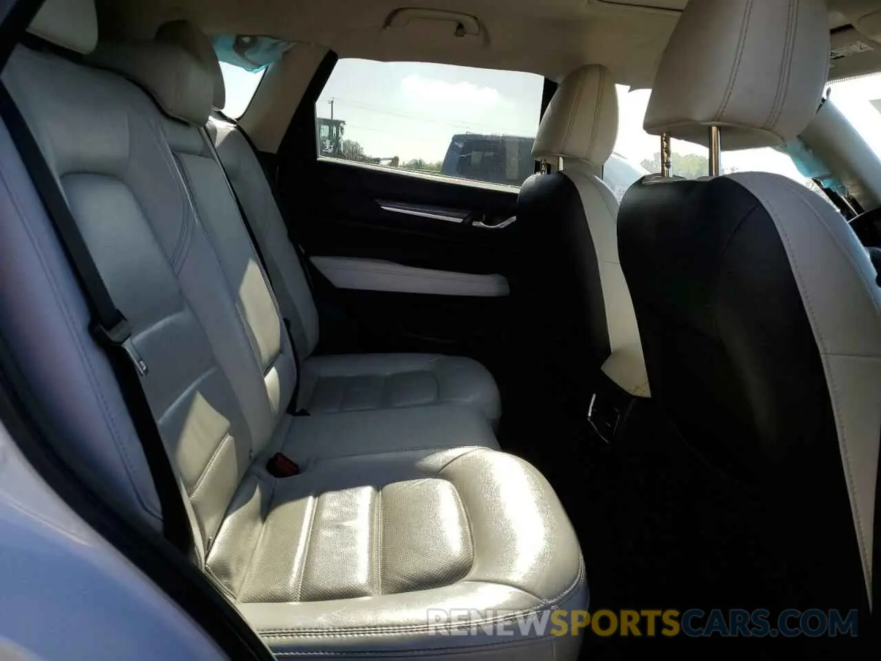 11 Photograph of a damaged car JM3KFBDM6L0762096 MAZDA CX-5 2020