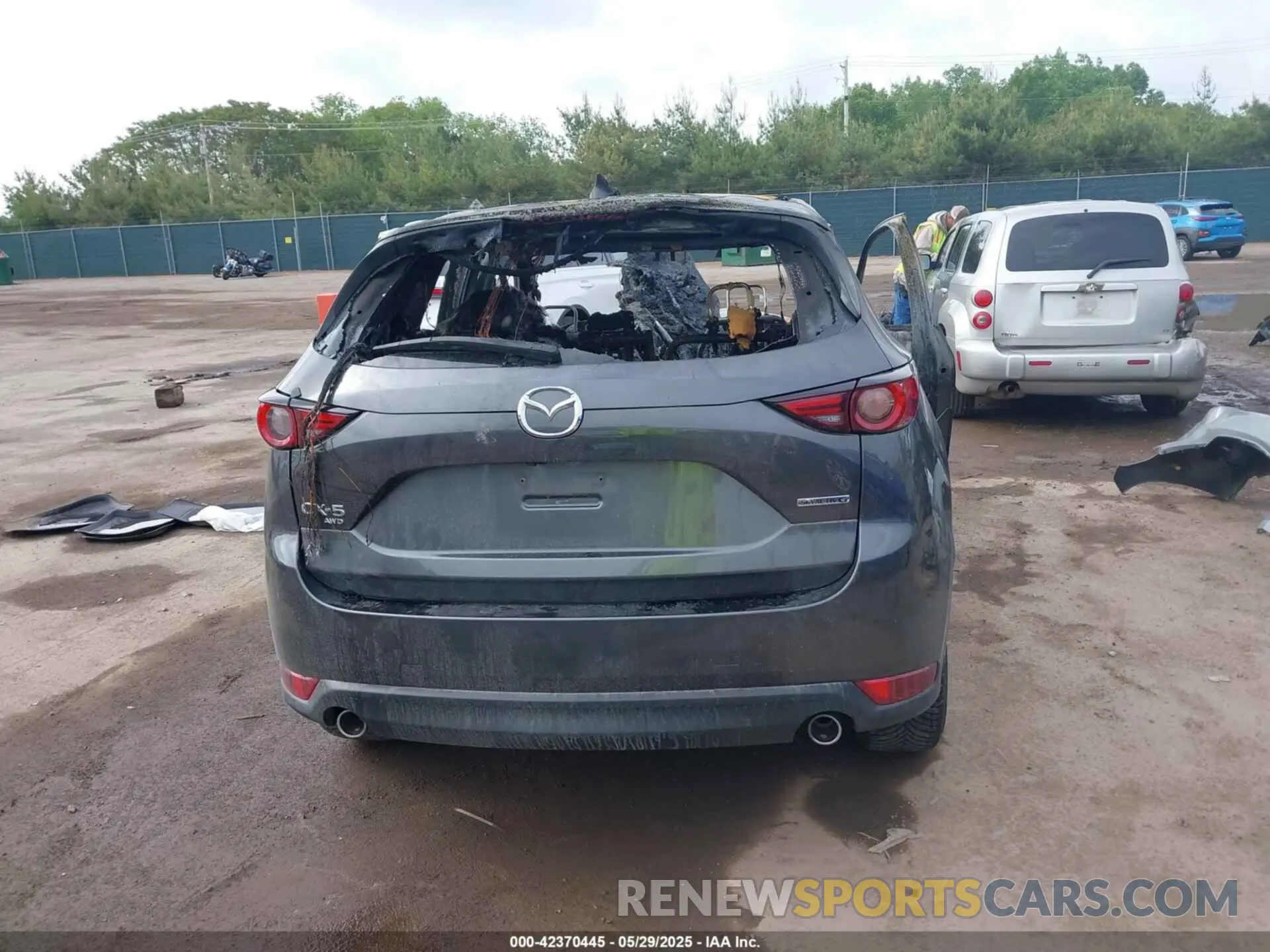 16 Photograph of a damaged car JM3KFBDM6L1855730 MAZDA CX-5 2020